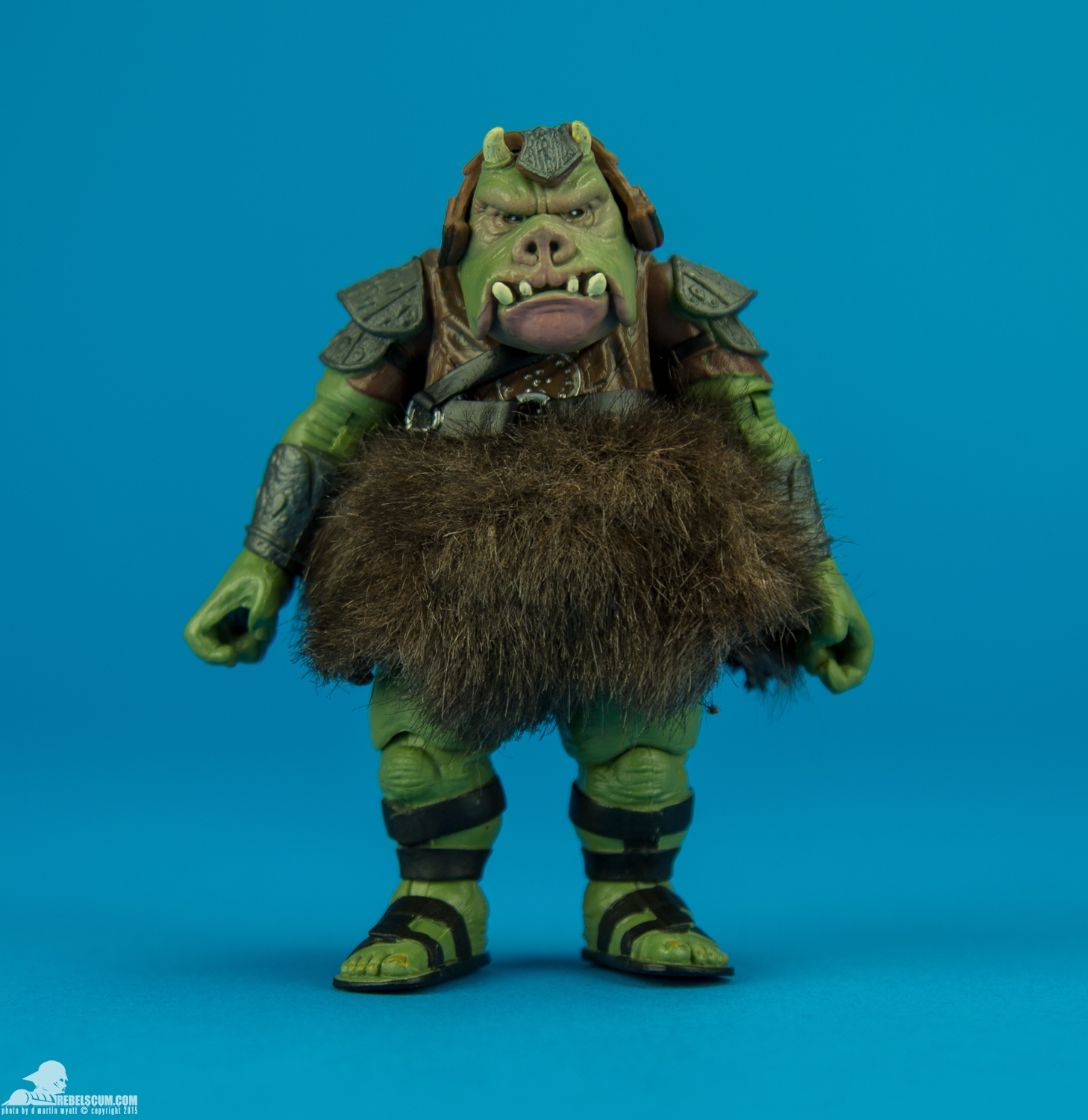 Jabbas-Rancor-Pit-The-Black-Series-Toys-R-Us-Hasbro-013.jpg