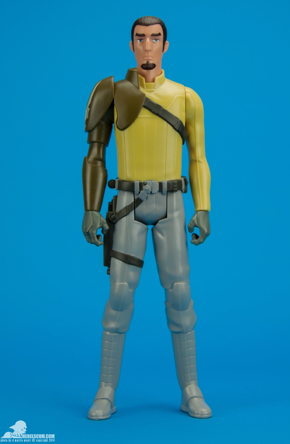 Kanan-Jarrus-Star-Wars-Rebels-Hero-Series-Figure-001.jpg