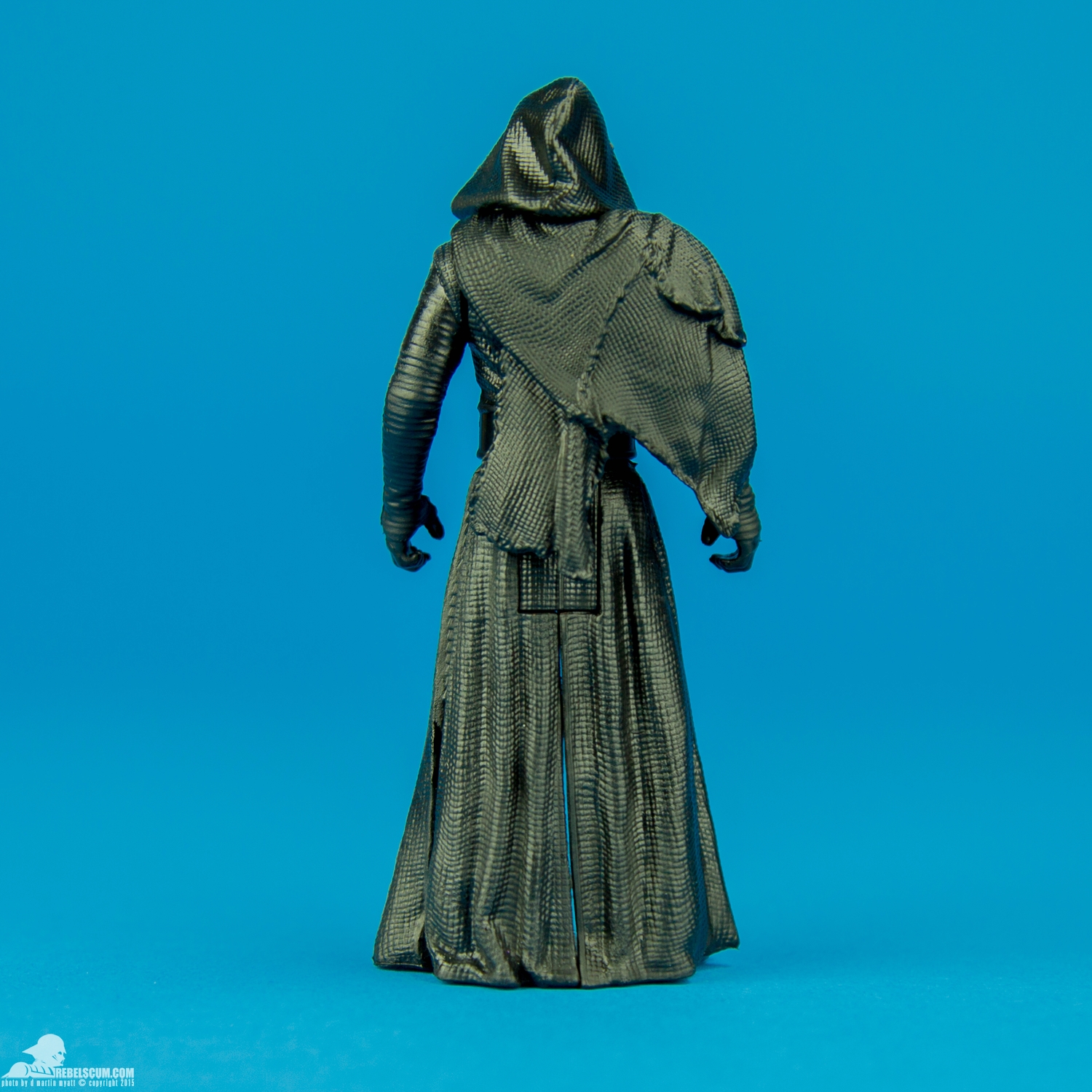 Kylo-Ren-Star-Wars-The-Force-Awakens-Hasbro-004.jpg