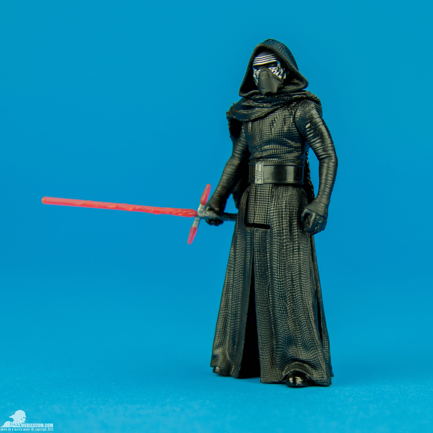 Kylo-Ren-Star-Wars-The-Force-Awakens-Hasbro-010.jpg