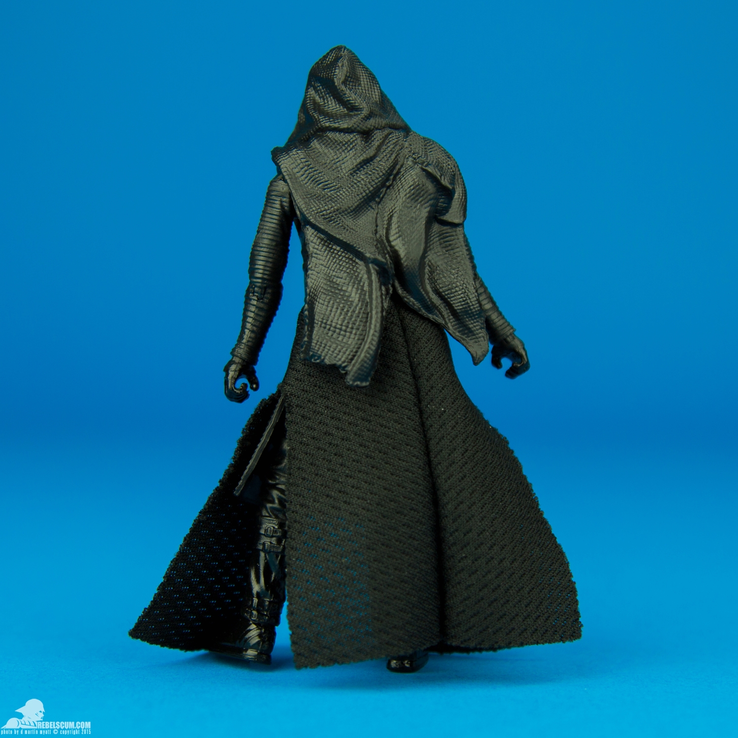 Kylo-Ren-The-Black-Series-Hasbro-Walmart-004.jpg