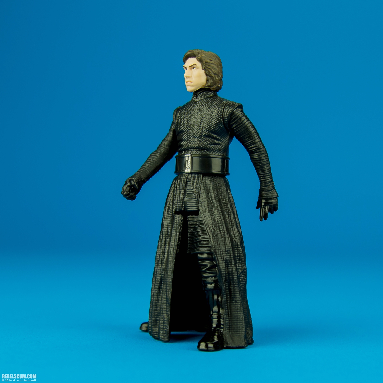 Kylo-Ren-unmasked-The-Force-Awakens-2016-Hasbro-003.jpg