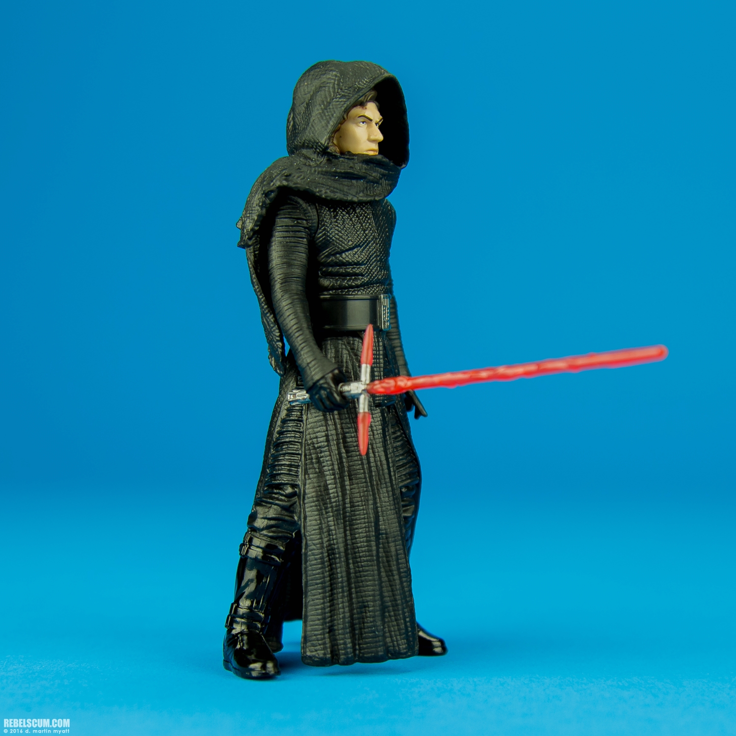 Kylo-Ren-unmasked-The-Force-Awakens-2016-Hasbro-006.jpg