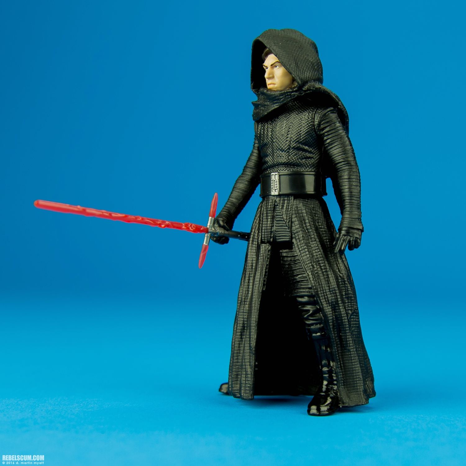 Kylo-Ren-unmasked-The-Force-Awakens-2016-Hasbro-007.jpg