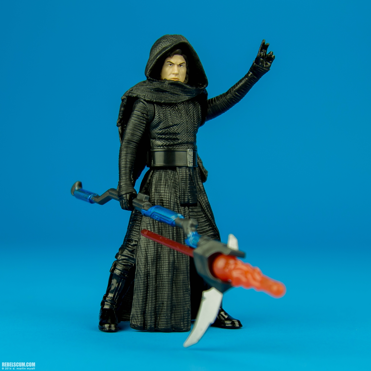 Kylo-Ren-unmasked-The-Force-Awakens-2016-Hasbro-010.jpg