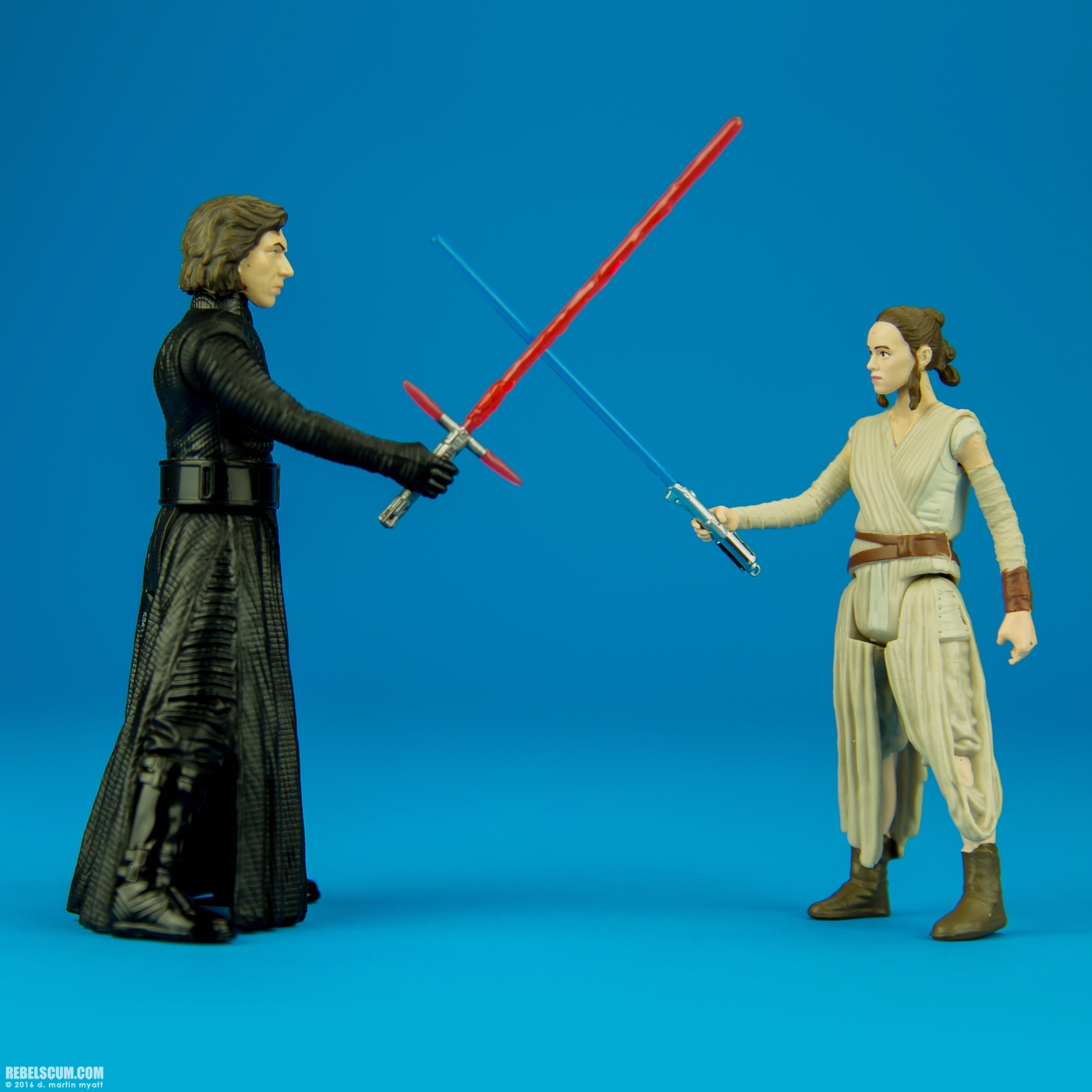 Kylo-Ren-unmasked-The-Force-Awakens-2016-Hasbro-014.jpg