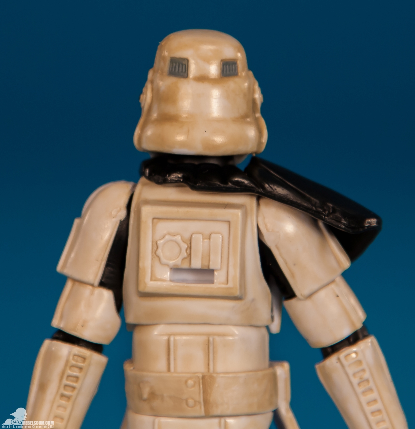 Legacy-Collection-Droid-Factory-Set-Hasbro-Amazon-047.jpg