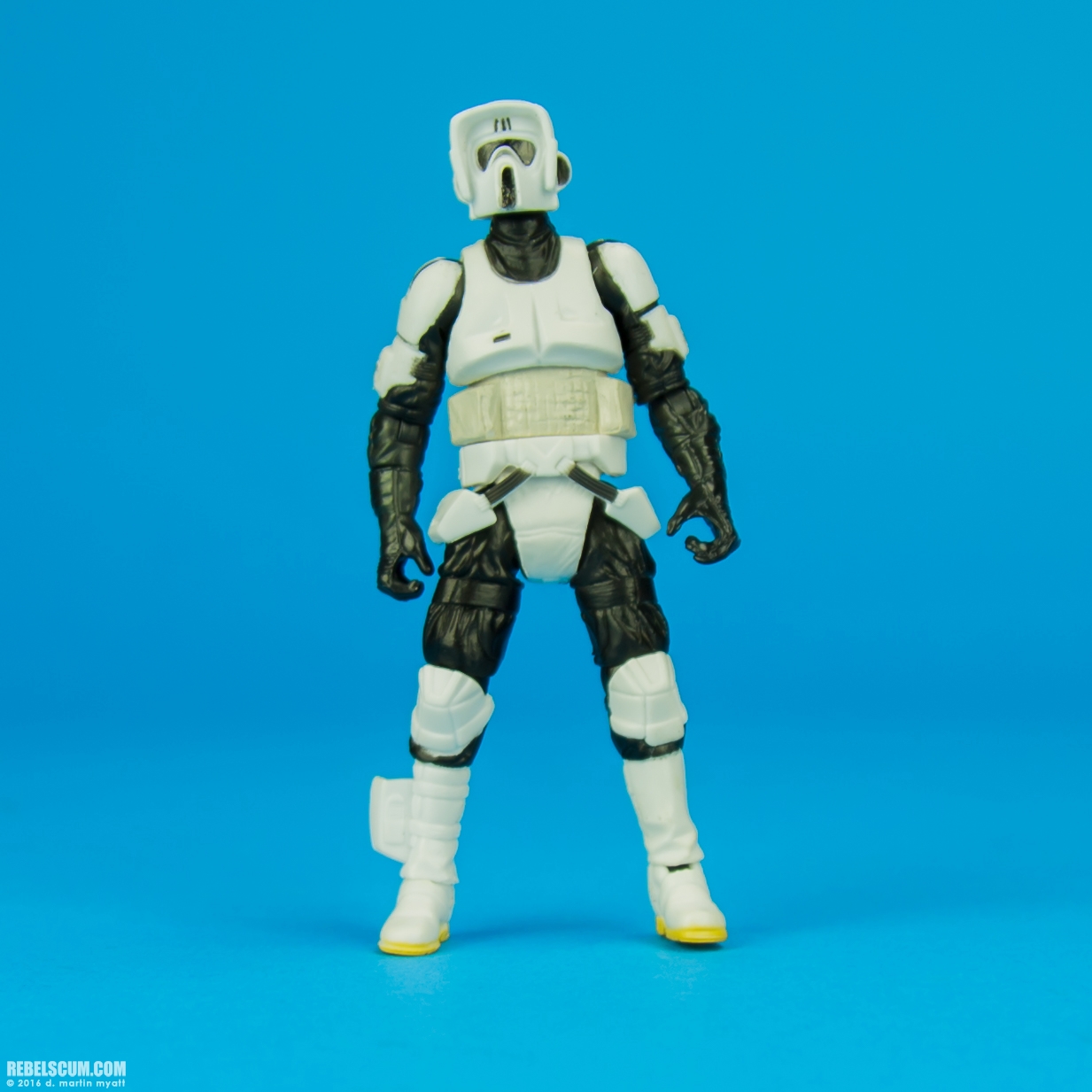 Legacy-Collection-2015-Build-A-Droid-Biker-Scout-002.jpg