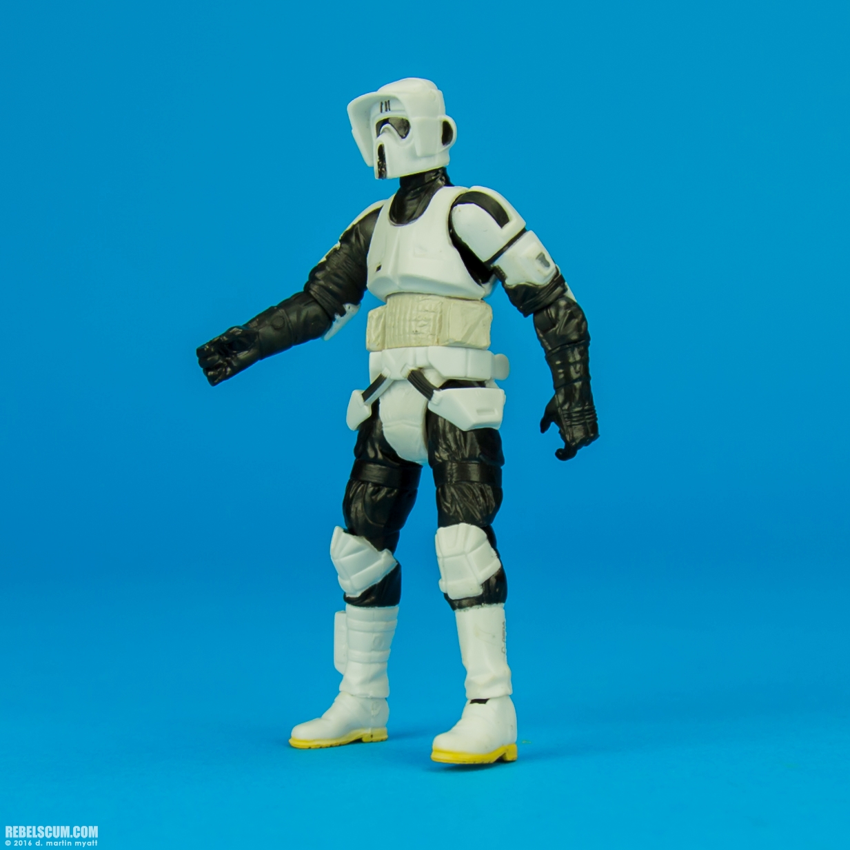 Legacy-Collection-2015-Build-A-Droid-Biker-Scout-003.jpg