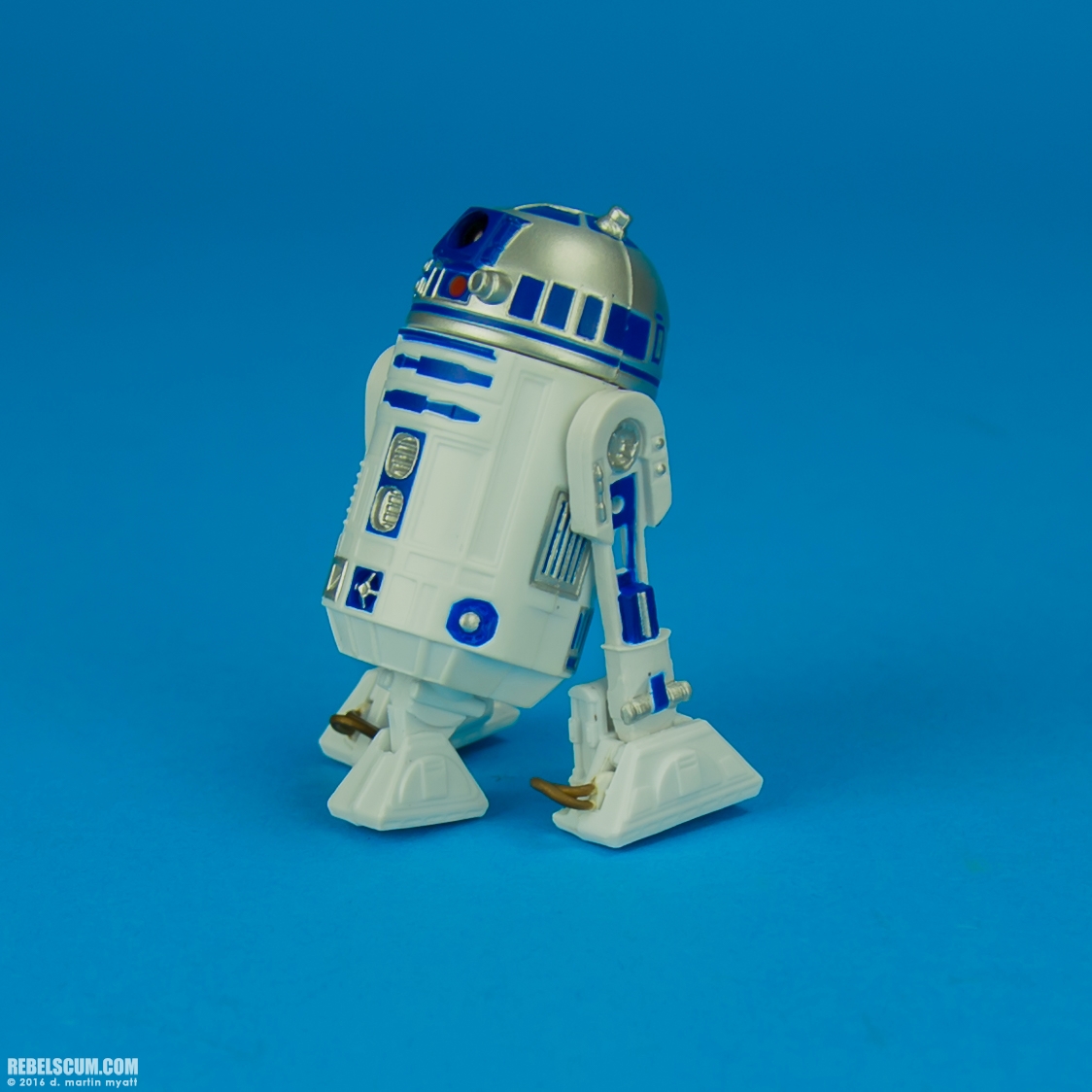 Legacy-Collection-2015-Build-A-Droid-R2-D2-003.jpg