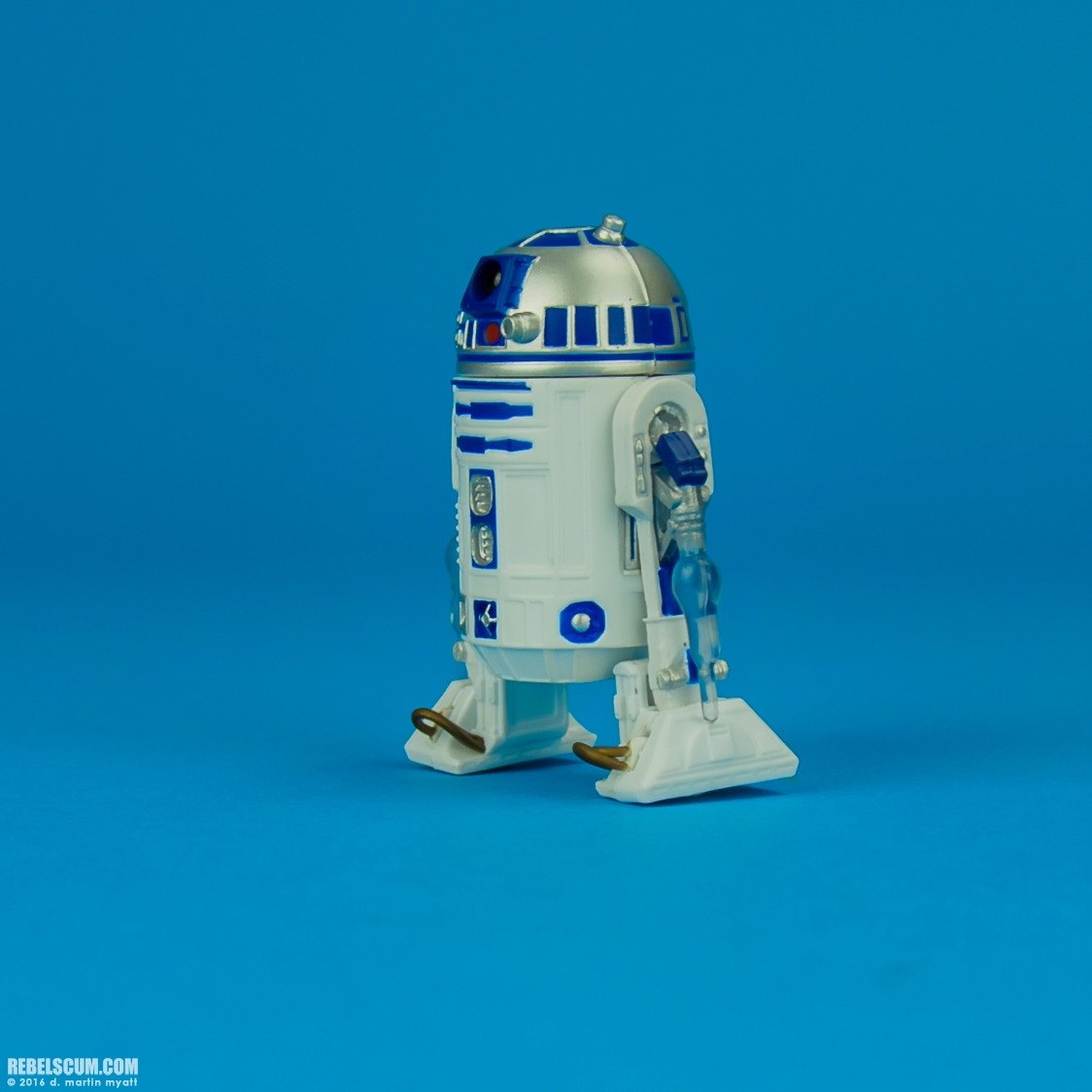 Legacy-Collection-2015-Build-A-Droid-R2-D2-007.jpg