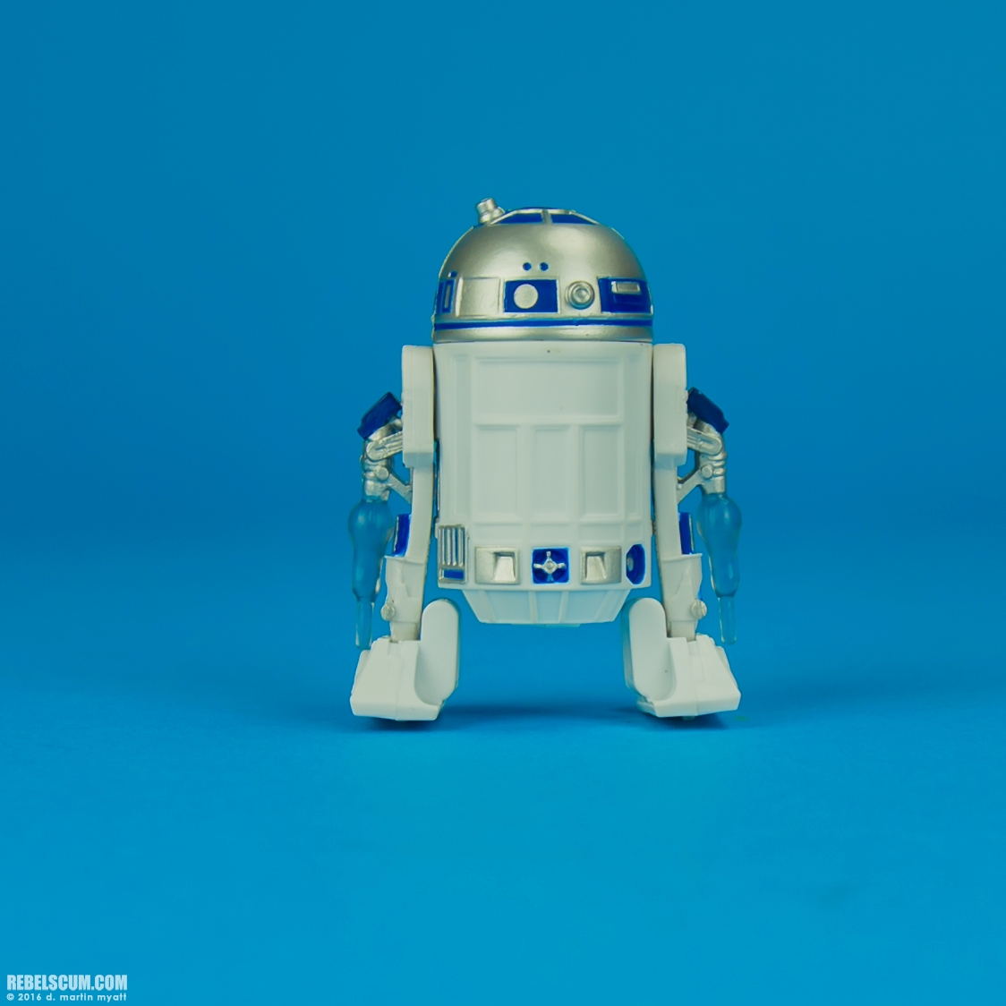 Legacy-Collection-2015-Build-A-Droid-R2-D2-008.jpg