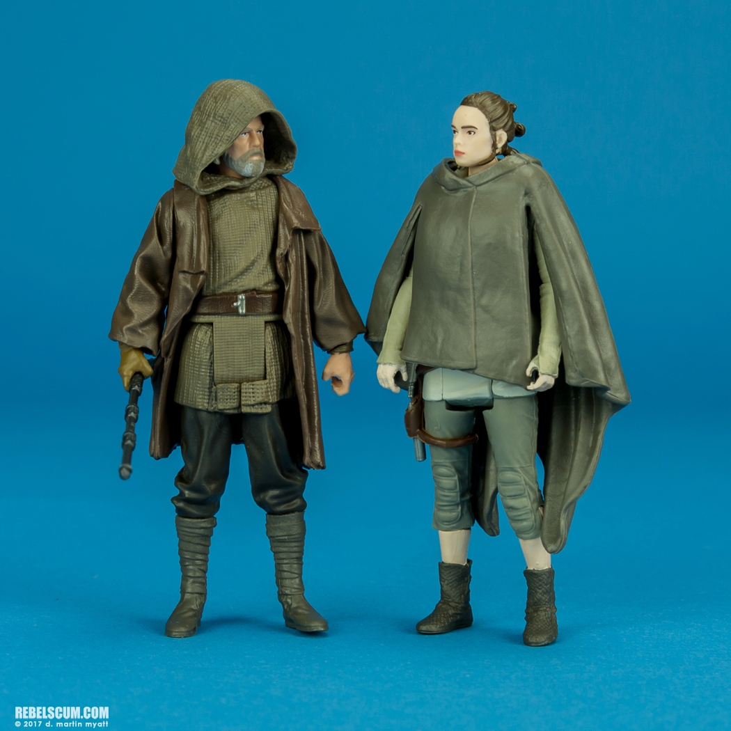 Luke-Skywalker-Jedi-Exile-The-Last-Jedi-Universe-Hasbro-011.jpg