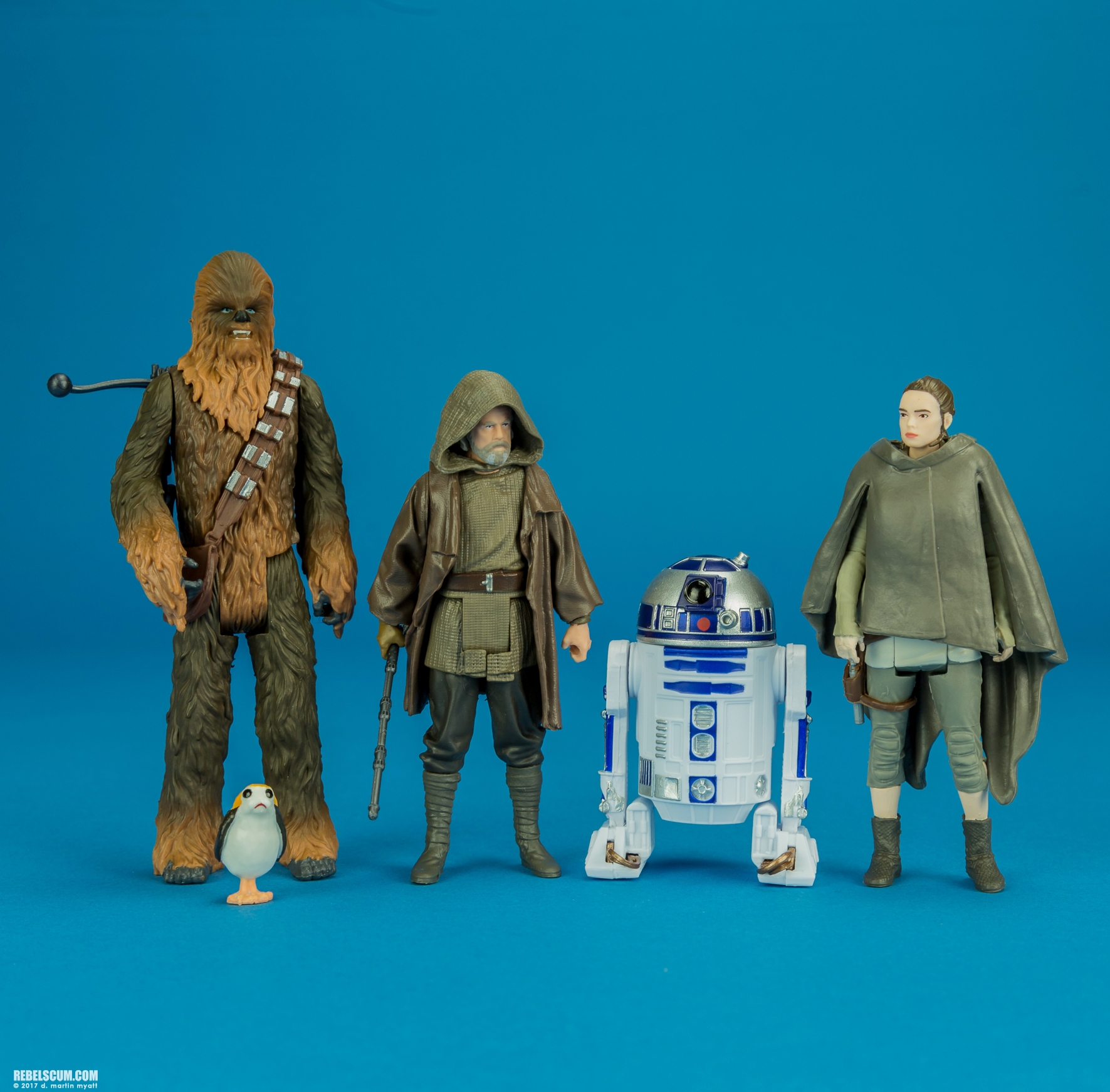 Luke-Skywalker-Jedi-Exile-The-Last-Jedi-Universe-Hasbro-014.jpg