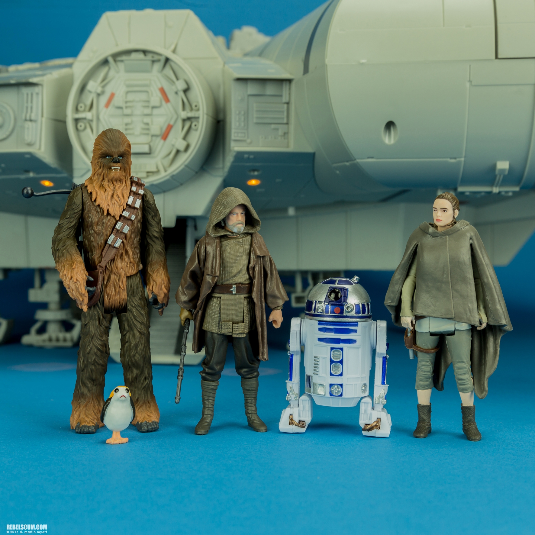 Luke-Skywalker-Jedi-Exile-The-Last-Jedi-Universe-Hasbro-015.jpg