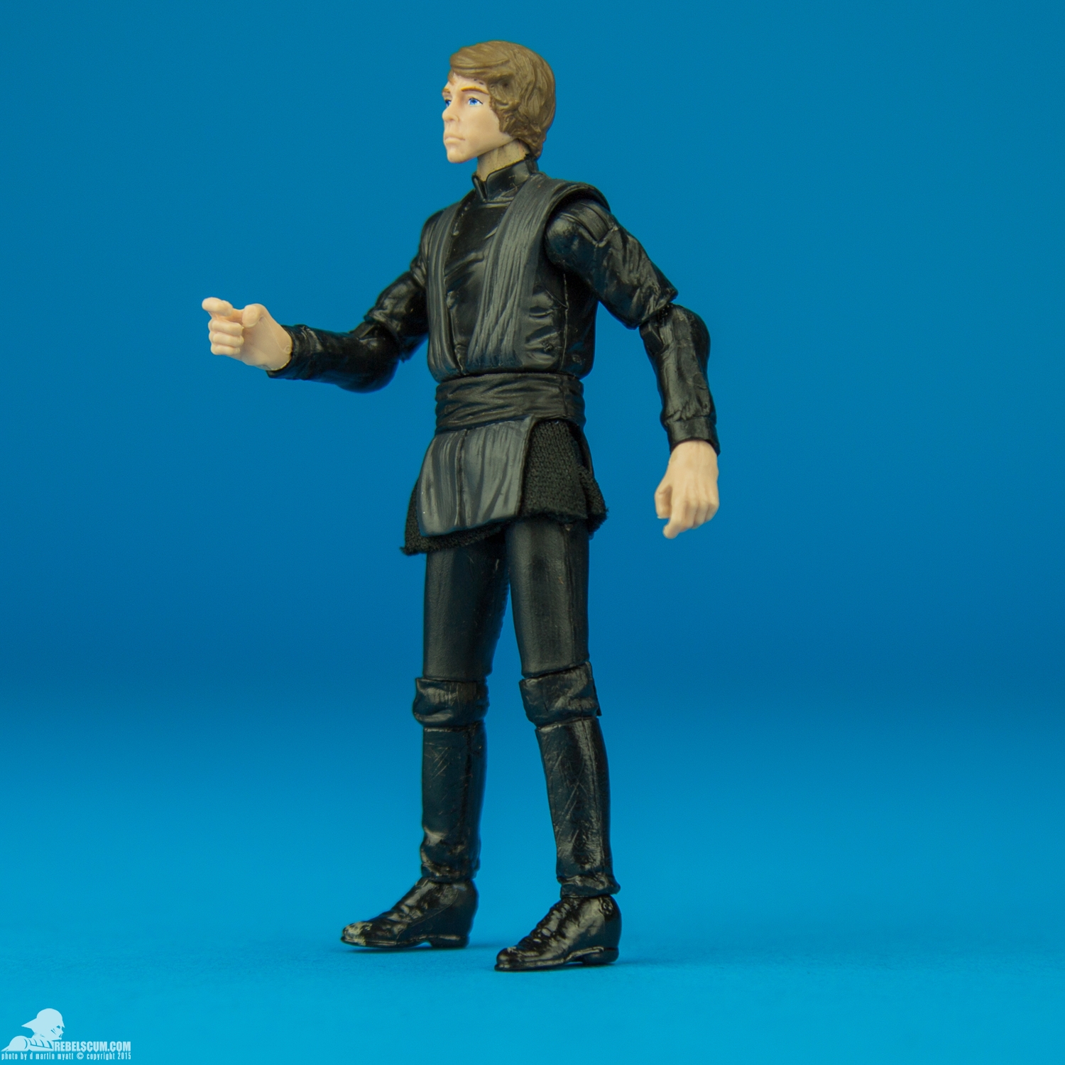 Luke-Skywalker-The-Black-Series-Walmart-003.jpg
