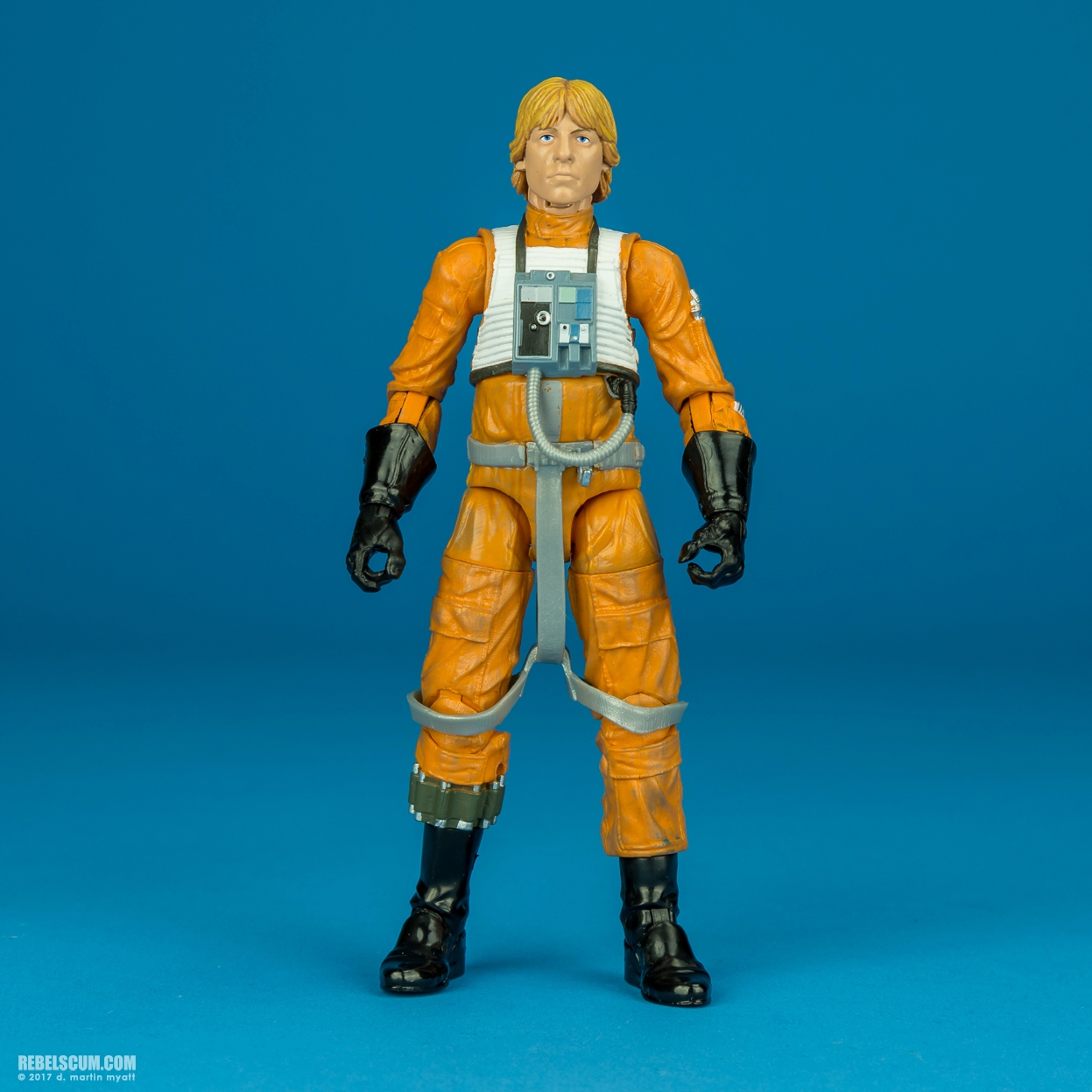 Luke-Skywalker-X-Wing-Pilot-40th-Anniversary-6-inch-001.jpg