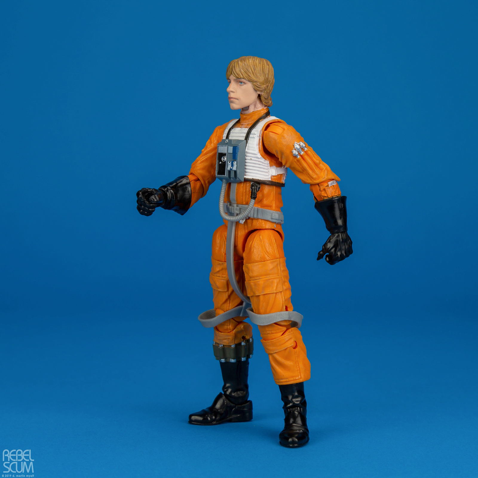 Luke-Skywalker-X-Wing-The-Black-Series-Archive-Star-Wars-003.jpg