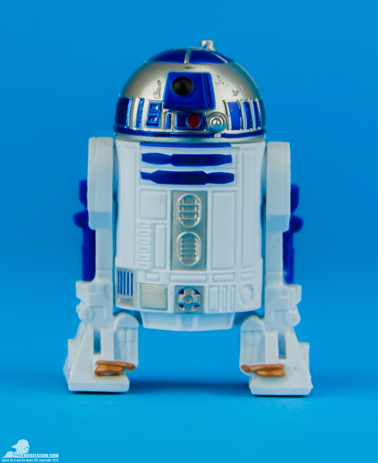MS02-Rebels-Mission-Series-C-3PO-and-R2-D2-005.jpg