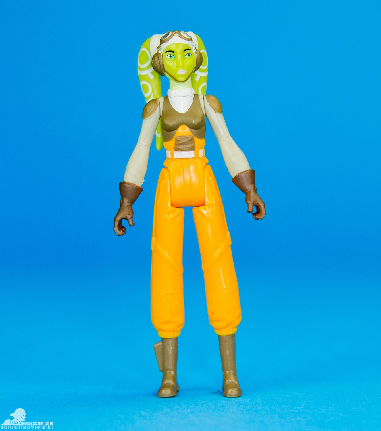 MS19-Stormtrooper-Commander-Hera-Syndulla-Star-Wars-001.jpg