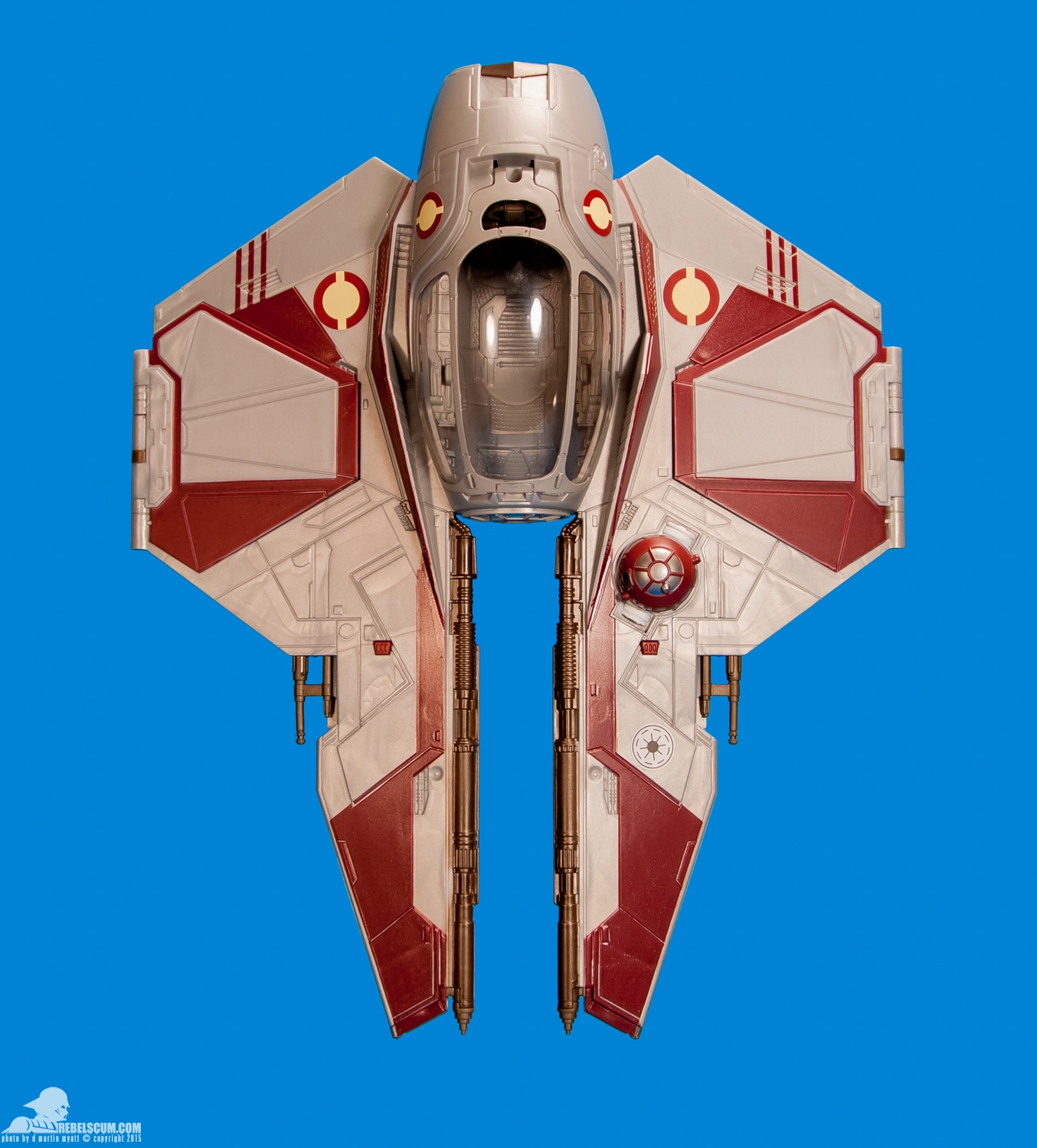 Obi-Wan-Jedi-Starfighter-2013-Saga-Legends-Class-II-001.jpg