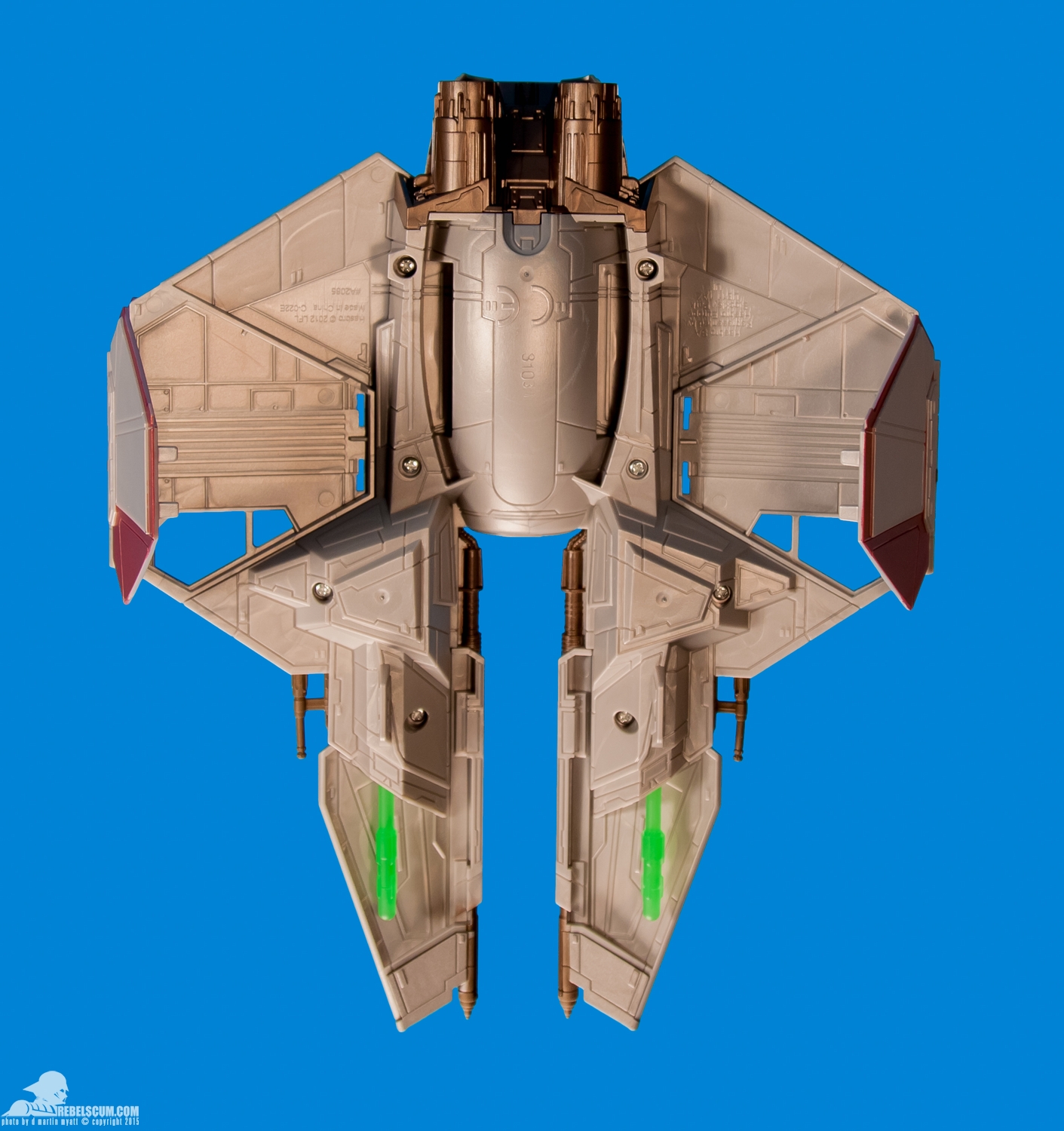 Obi-Wan-Jedi-Starfighter-2013-Saga-Legends-Class-II-004.jpg