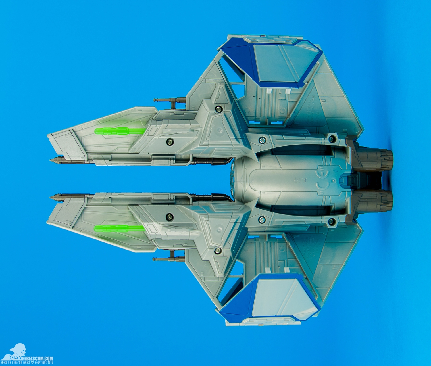 Obi-Wan-Jedi-Starfighter-2014-Saga-Legends-Class-II-008.jpg