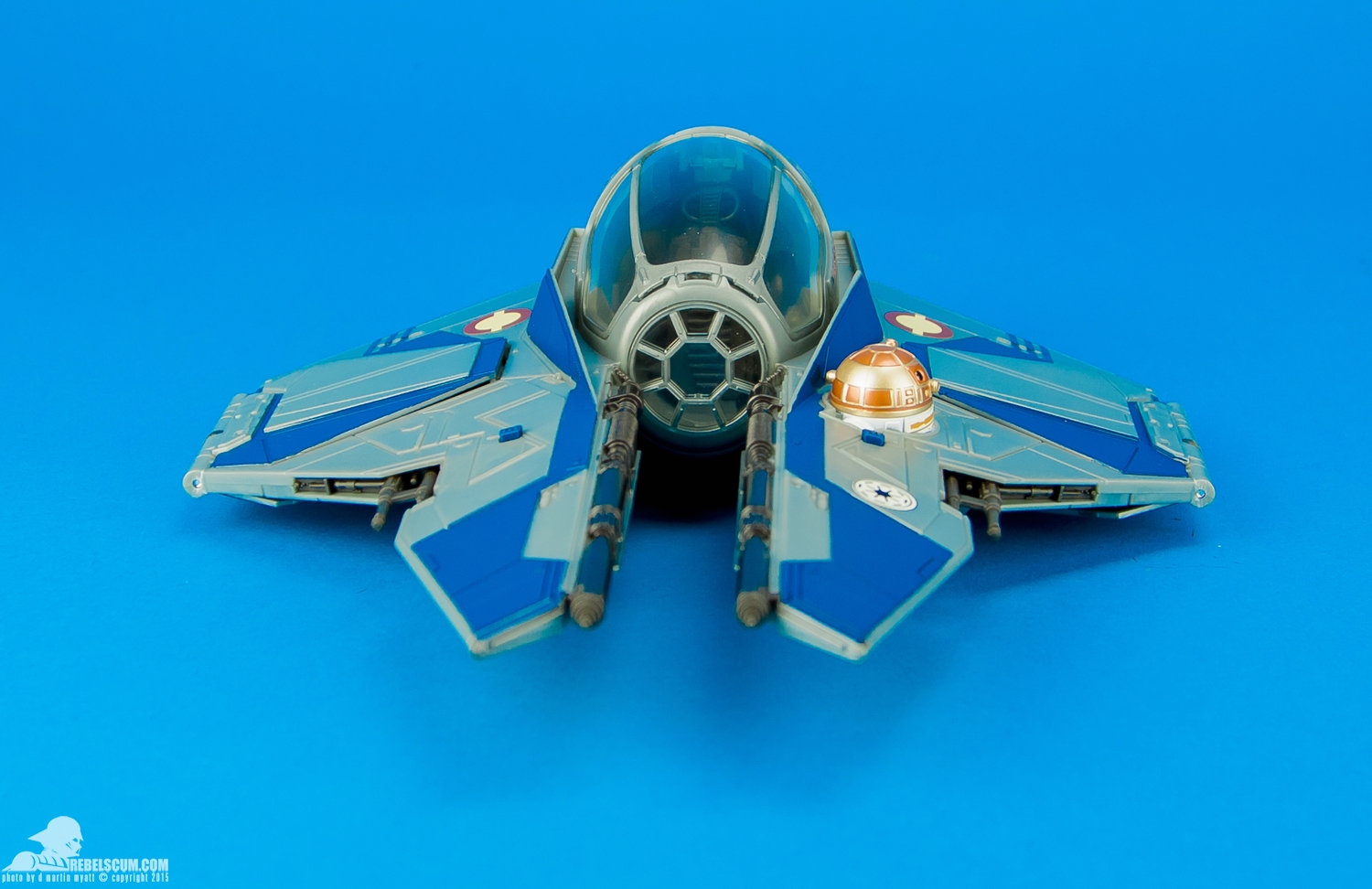 Obi-Wan-Jedi-Starfighter-2014-Saga-Legends-Class-II-009.jpg