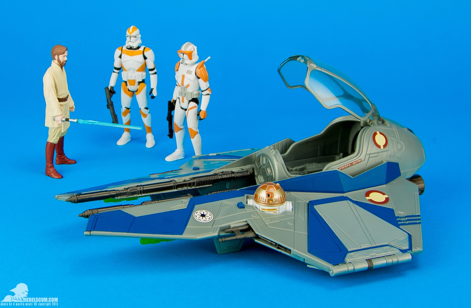 Obi-Wan-Jedi-Starfighter-2014-Saga-Legends-Class-II-017.jpg