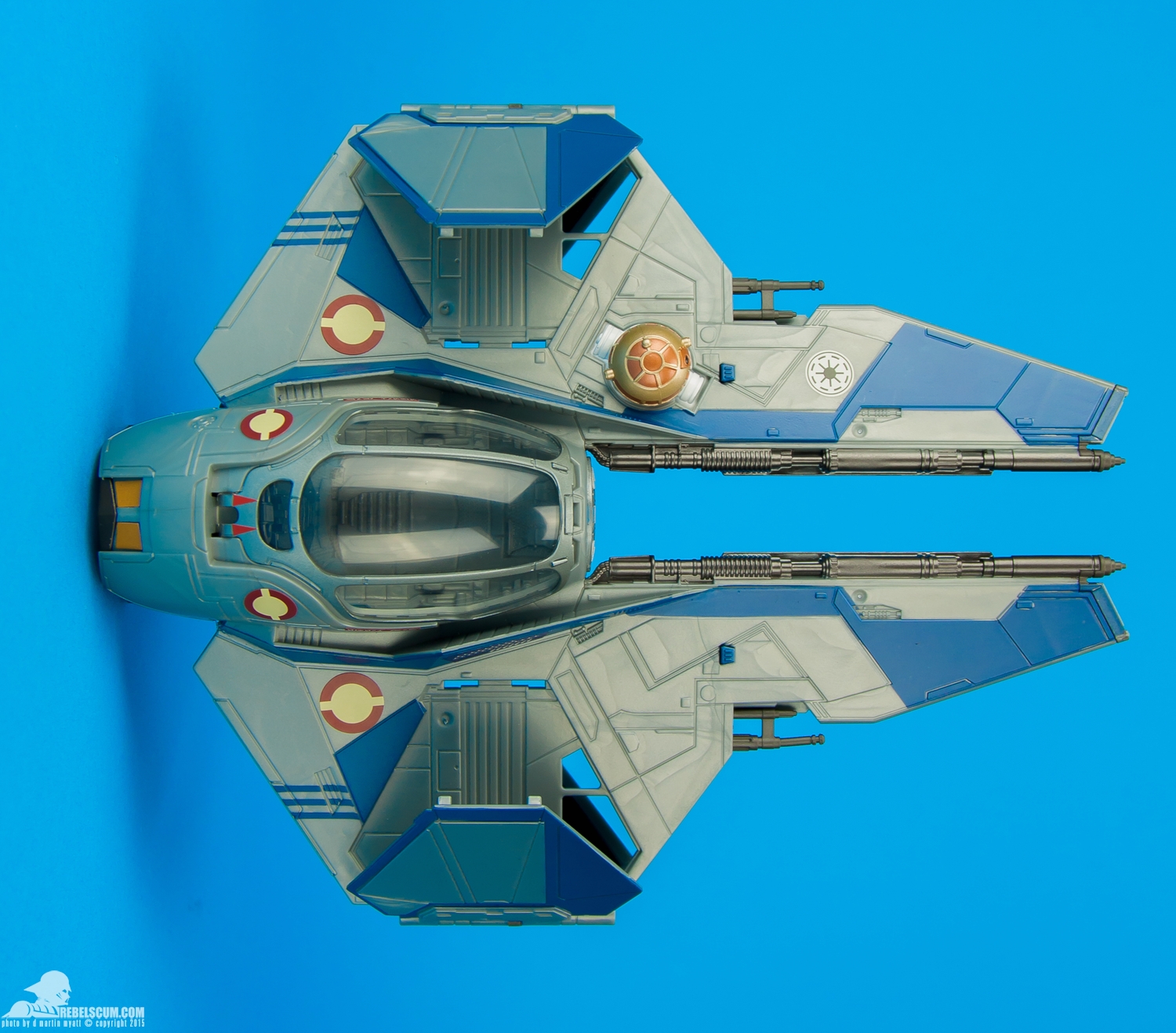 Obi-Wan-Jedi-Starfighter-Rebels-class-II-Vehicle-2014-005.jpg