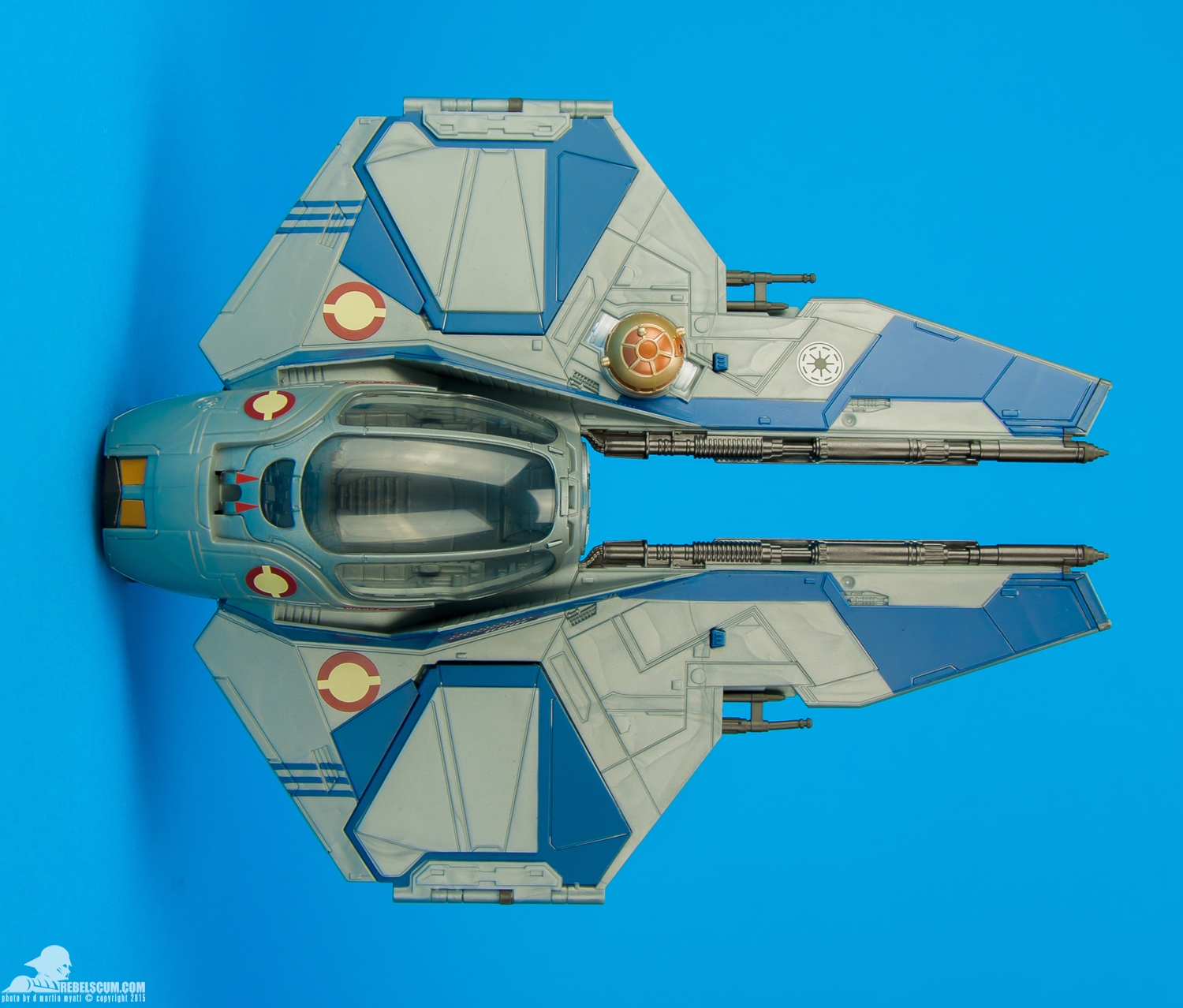 Obi-Wan-Jedi-Starfighter-Rebels-class-II-Vehicle-2014-009.jpg