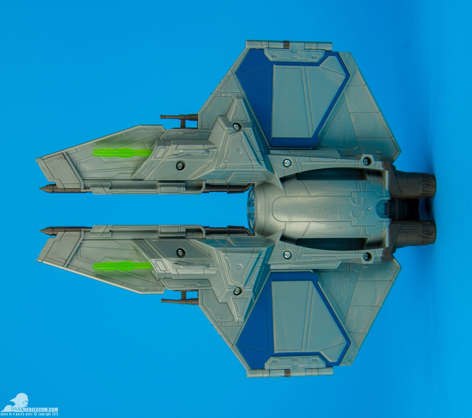 Obi-Wan-Jedi-Starfighter-Rebels-class-II-Vehicle-2014-012.jpg