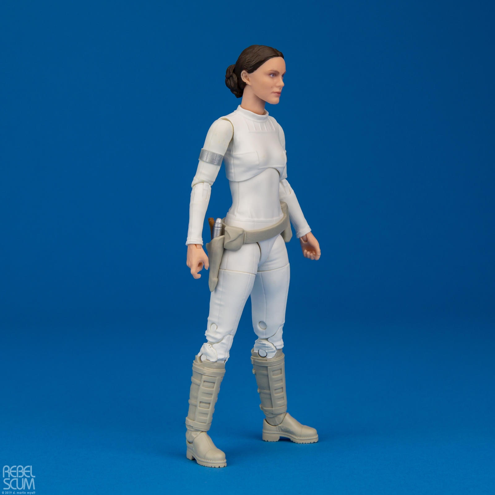 Padme-amidala-81-E4081-B3834-The-Black-Series-006.jpg