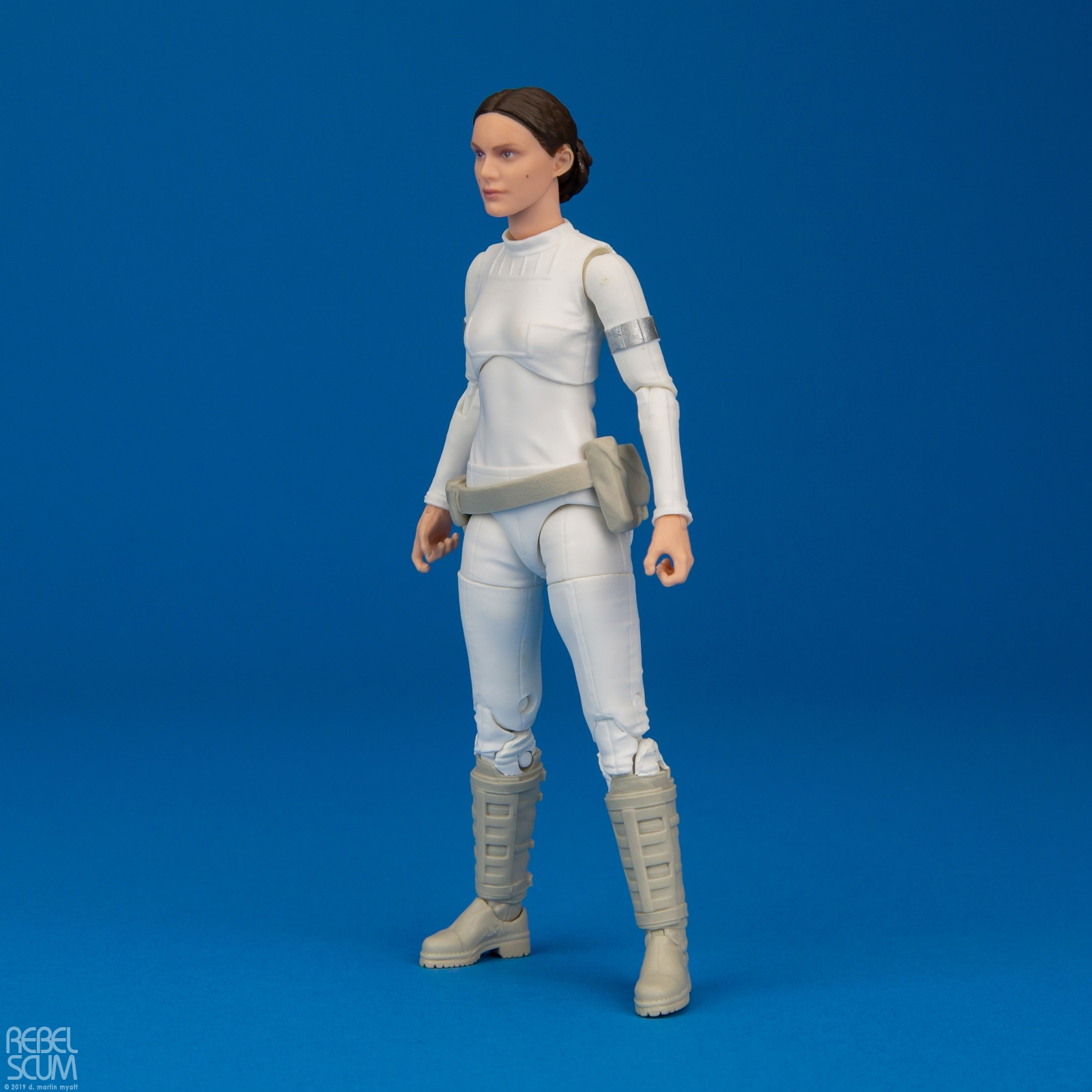 Padme-amidala-81-E4081-B3834-The-Black-Series-007.jpg