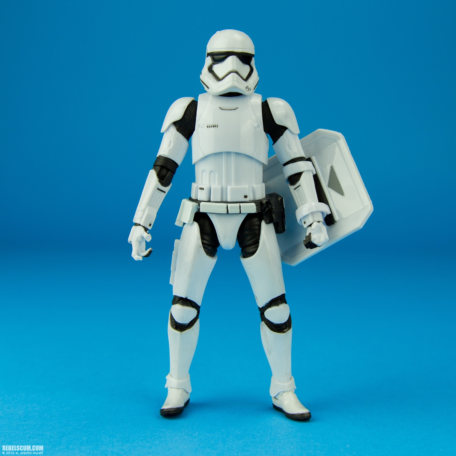 Poe-Dameron-First-Order-Riot-Control-Stormtrooper-009.jpg