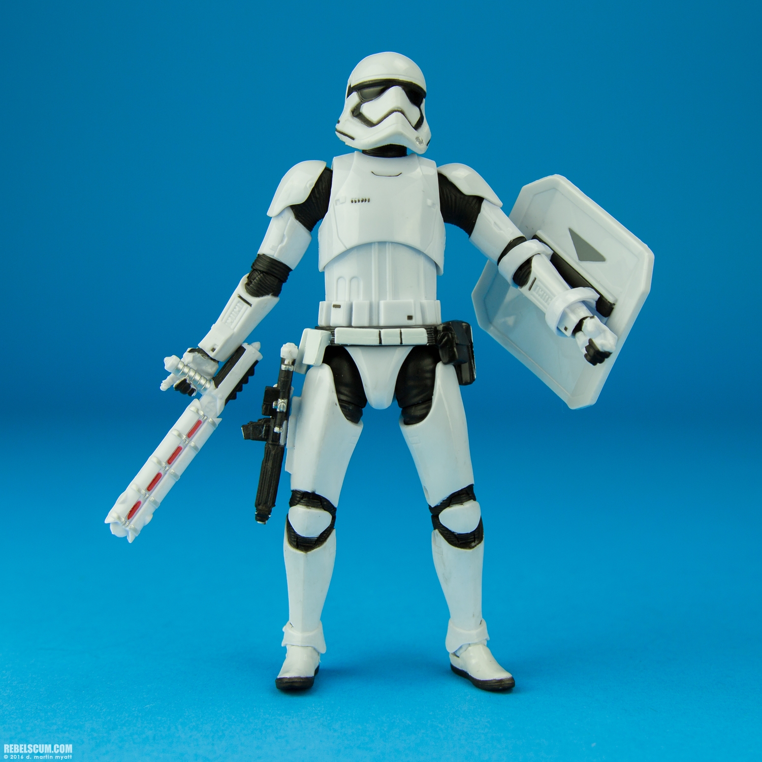 Poe-Dameron-First-Order-Riot-Control-Stormtrooper-014.jpg