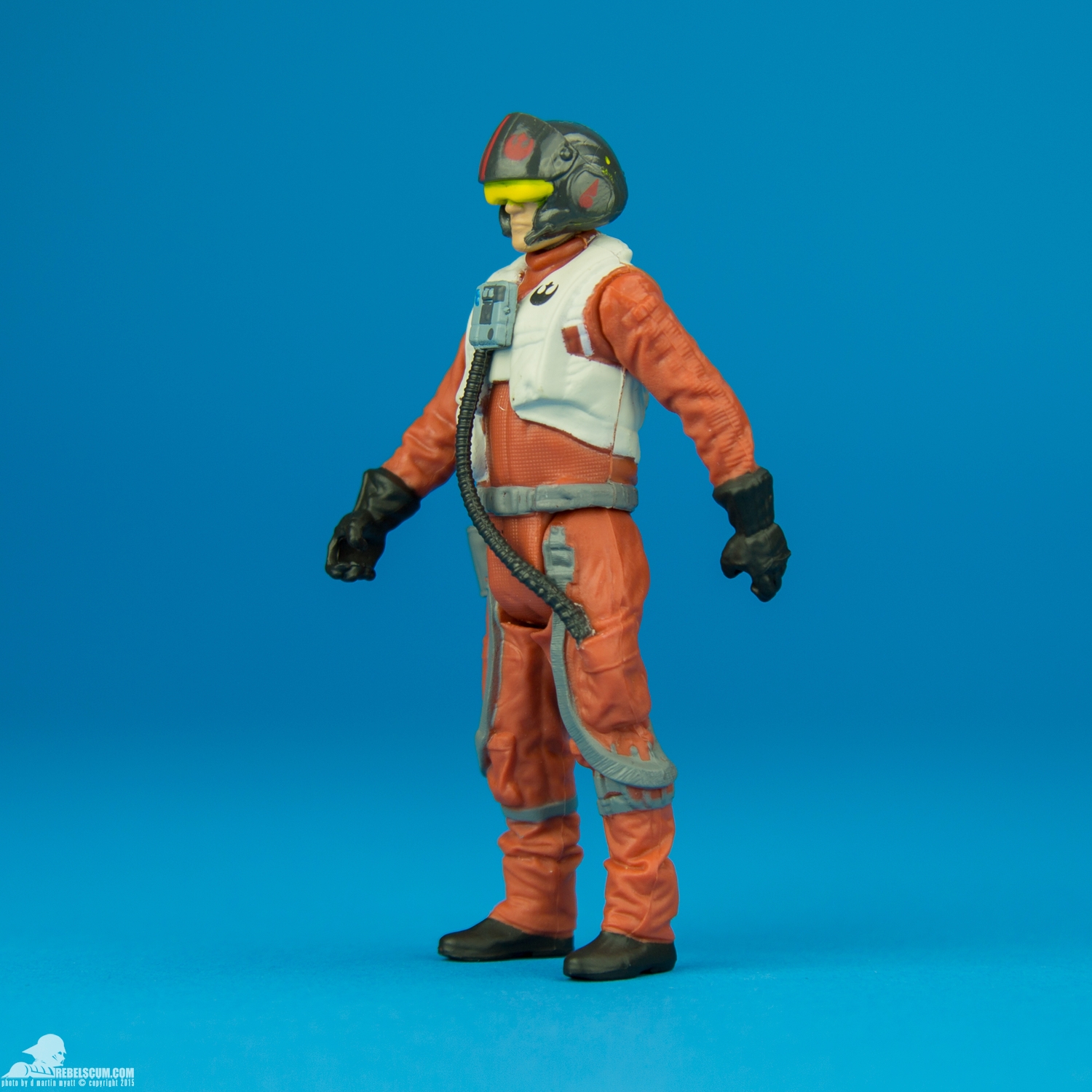 Poe-Dameron-Star-Wars-The-Force-Awakens-Hasbro-003.jpg