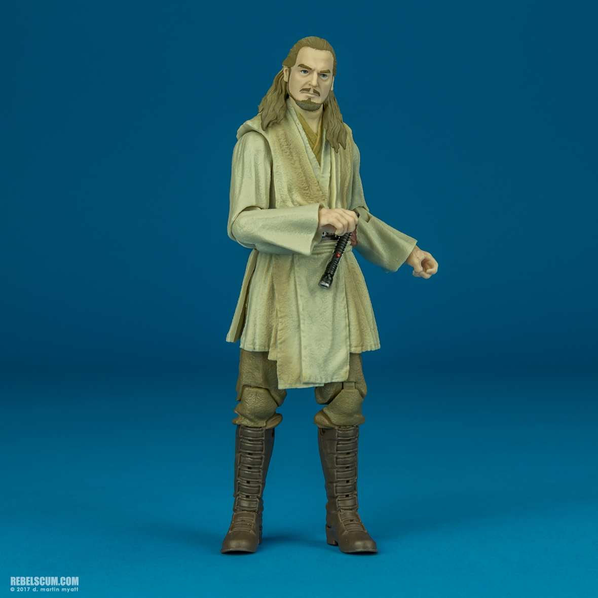 Qui-Gon-Jinn-40-6-inch-The-Black-Series-008.jpg