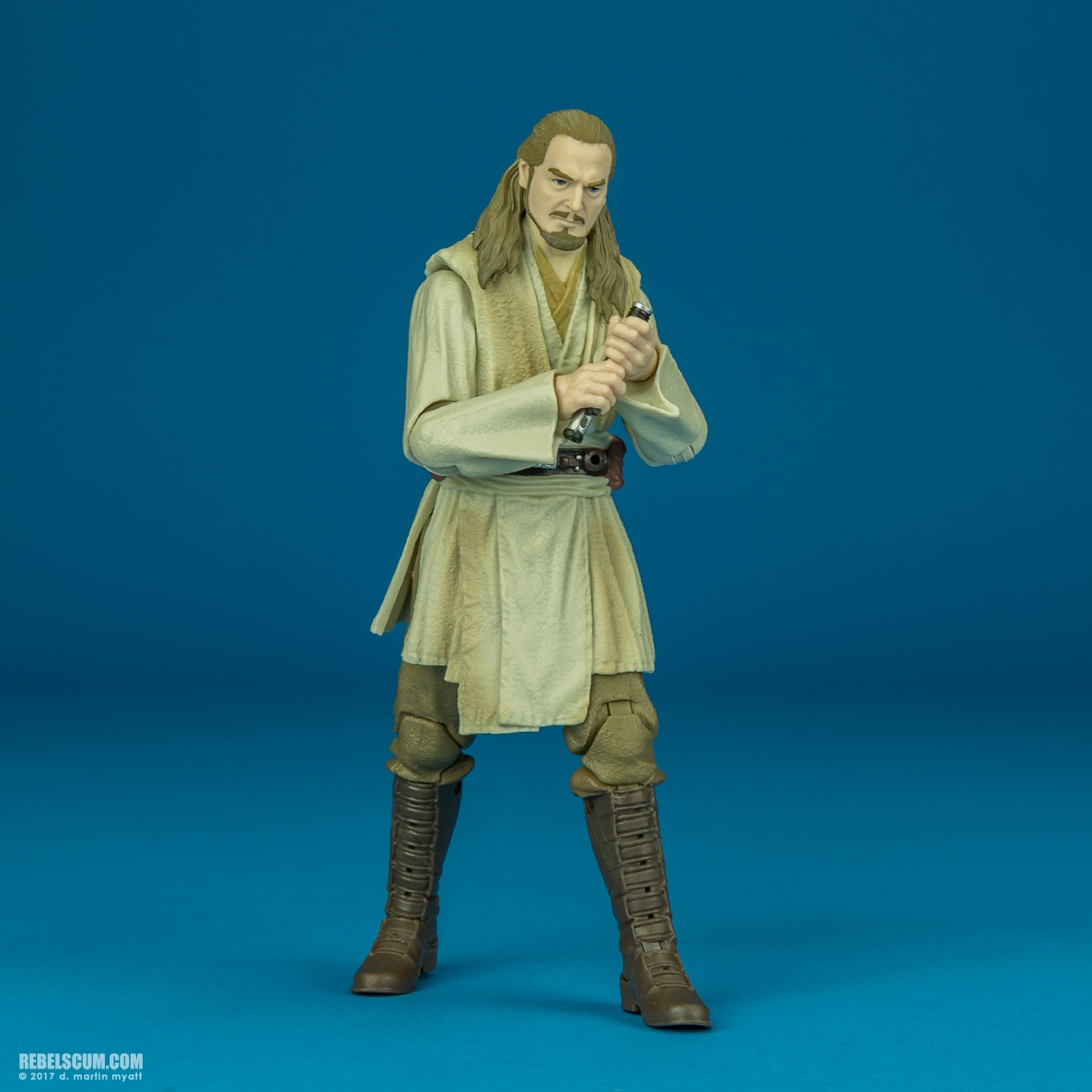 Qui-Gon-Jinn-40-6-inch-The-Black-Series-010.jpg