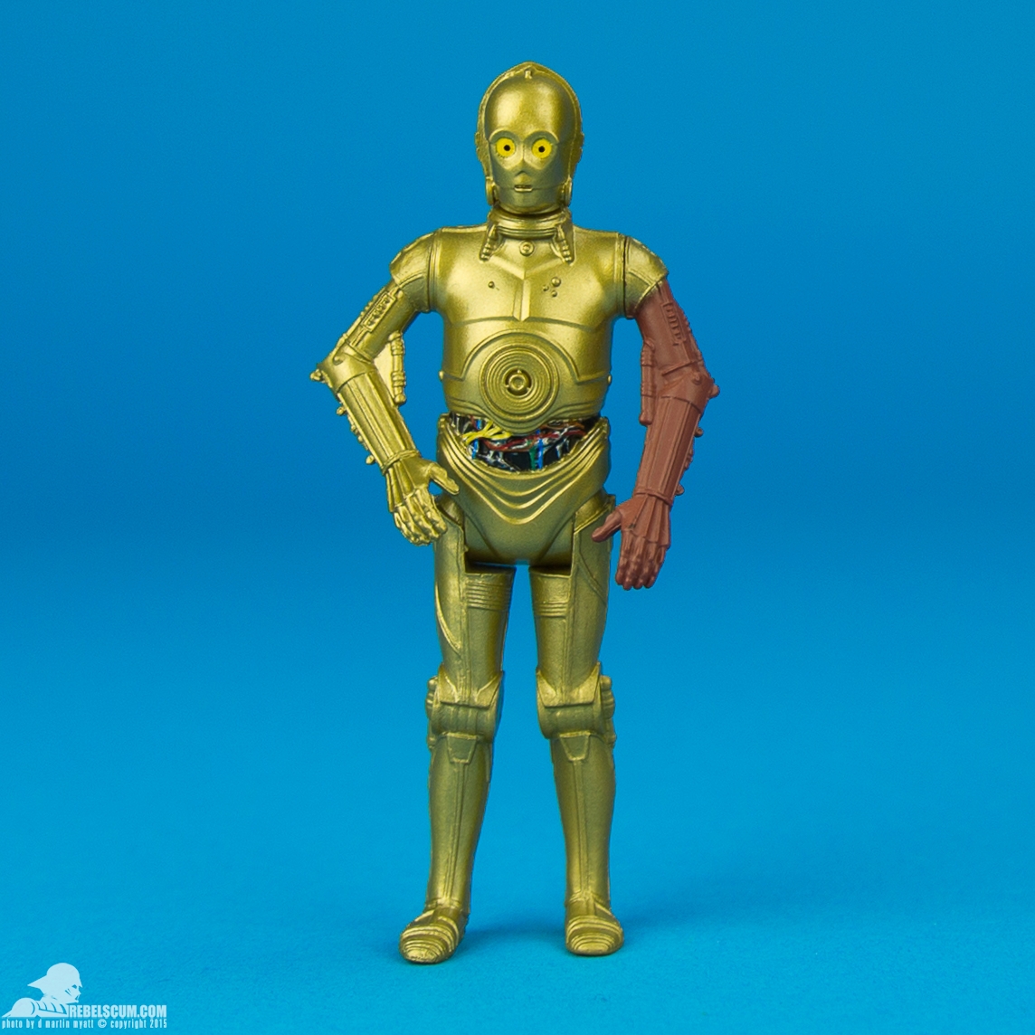 R2-D2-C-3PO-The-Force-Awakens-Hasbro-001.jpg