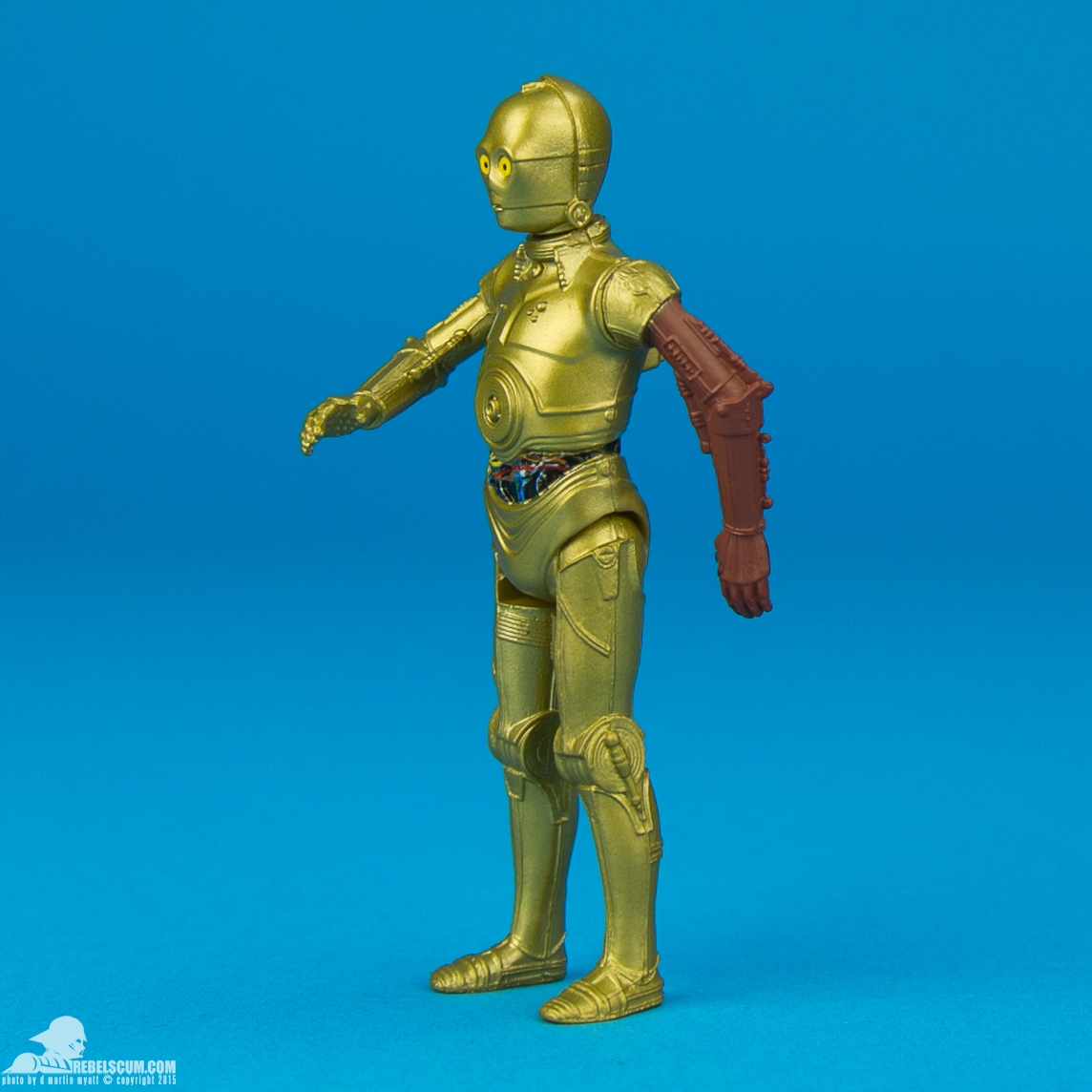 R2-D2-C-3PO-The-Force-Awakens-Hasbro-003.jpg