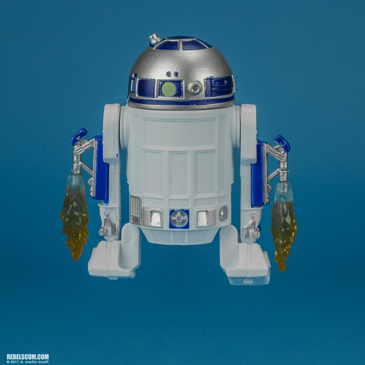 R2-D2-The-Last-Jedi-Star-Wars-Universe-Hasbro-013.jpg