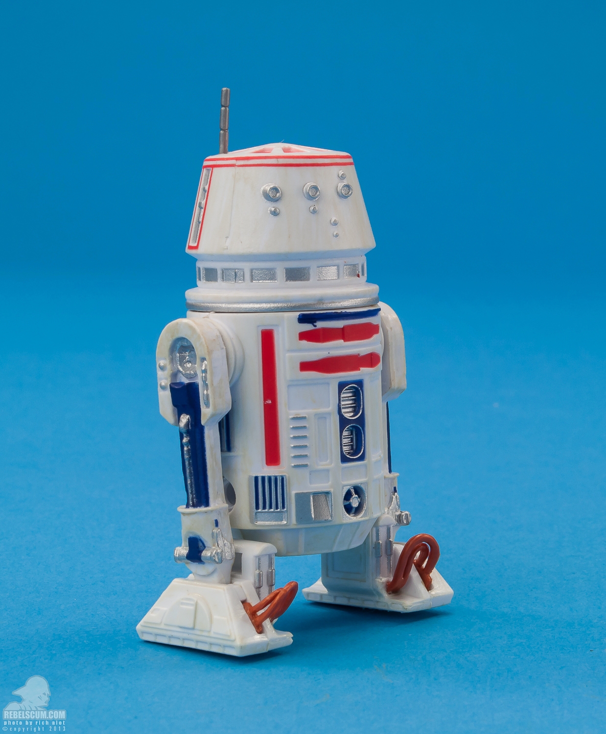 R5-D4-Vintage-Collection-TVC-VC40-007.jpg