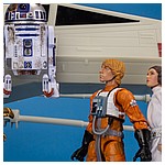 Red-Squadron-Star-Wars-The-Black-Series-Hasbro-030.jpg