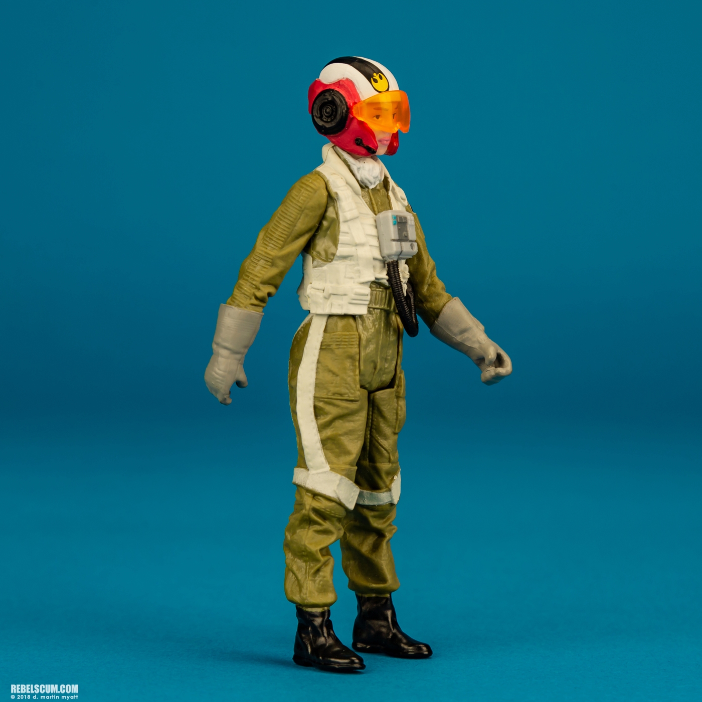 Resistance-A-Wing-Fighter-Pilot-Tallie-The-Last-Jedi-002.jpg