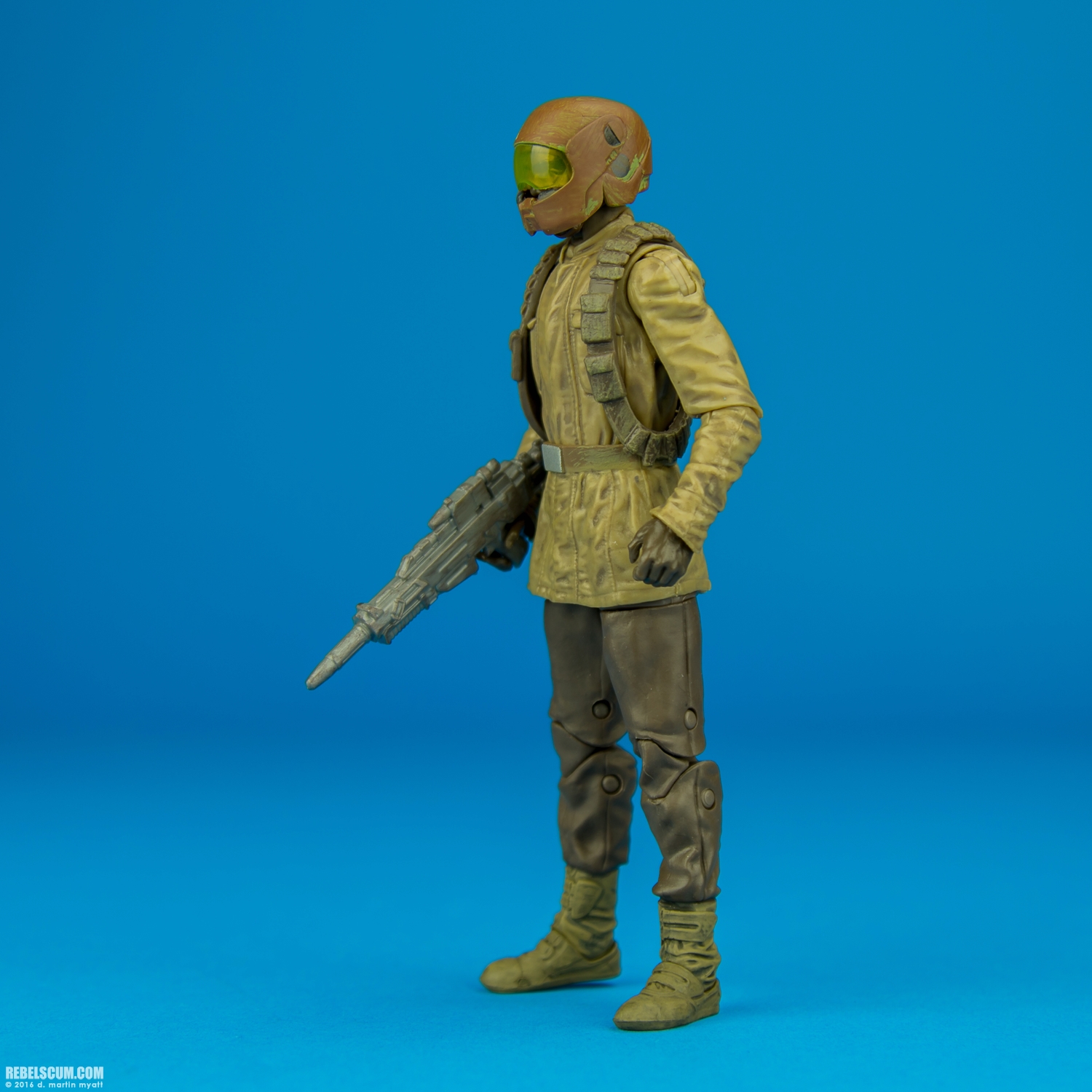 Resistance-Trooper-10-The-Black-Series-6-inch-Hasbro-007.jpg