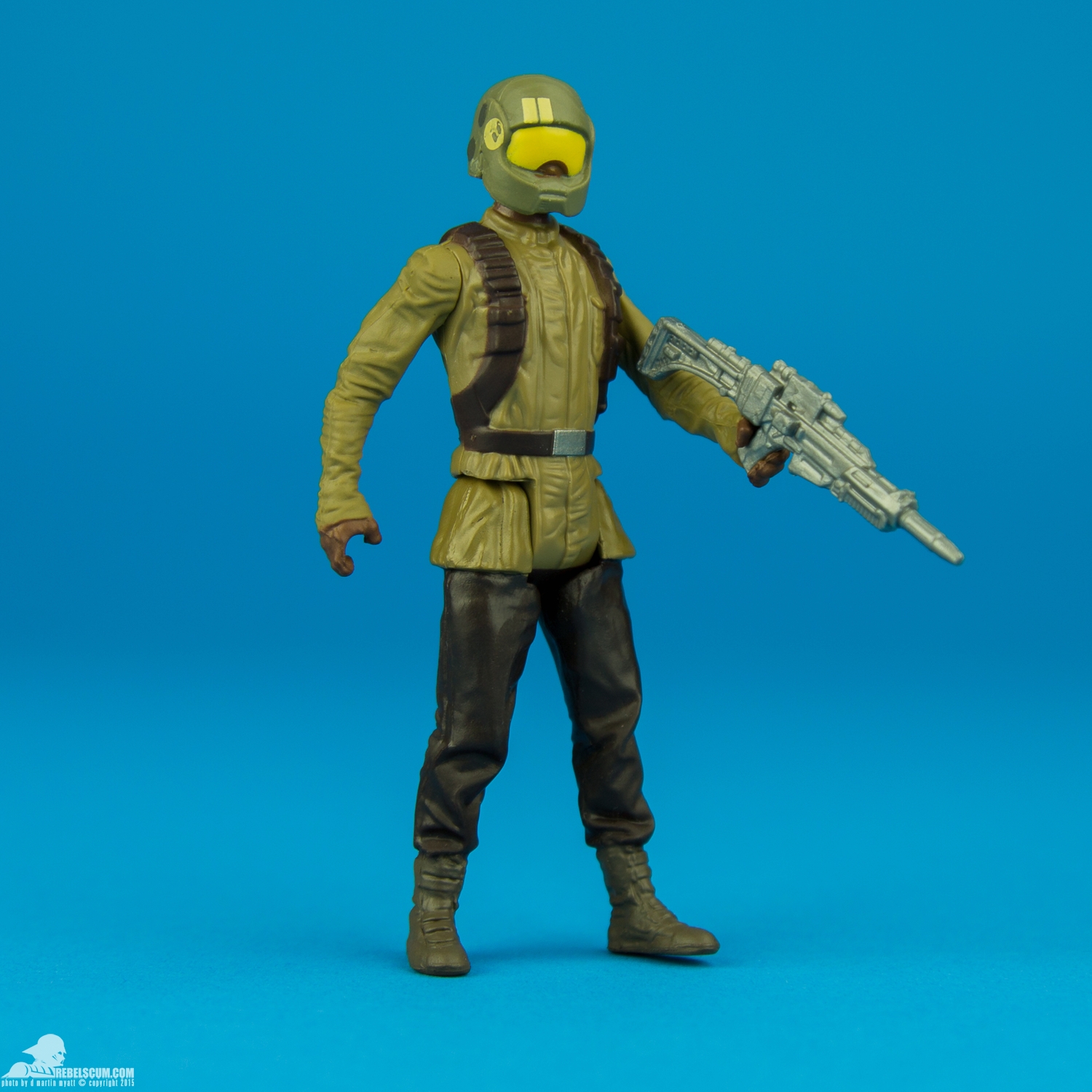 Resistance-Trooper-Star-Wars-The-Force-Awakens-Hasbro-007.jpg