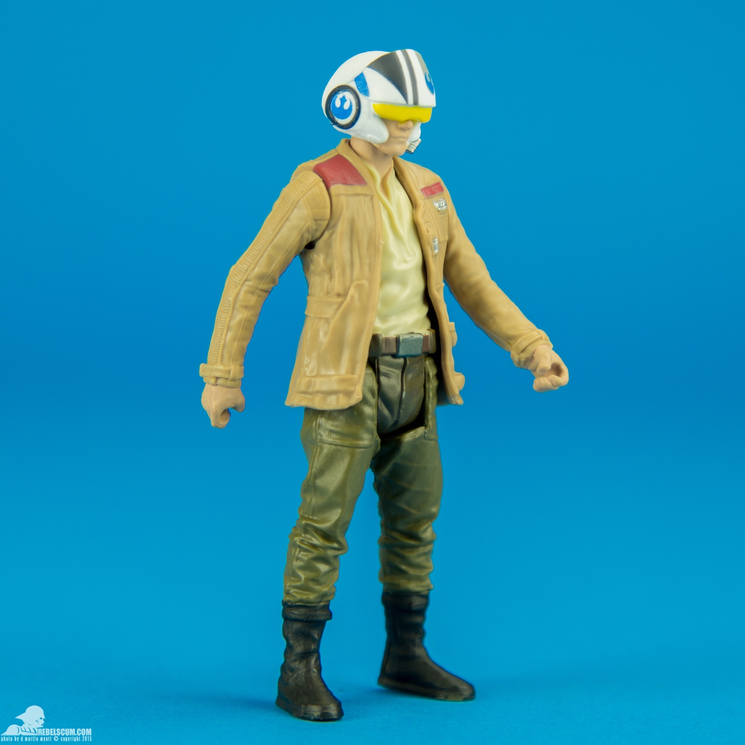 Resistance-X-Wing-Blue-Poe-Dameron-The-Force-Awakens-010.jpg