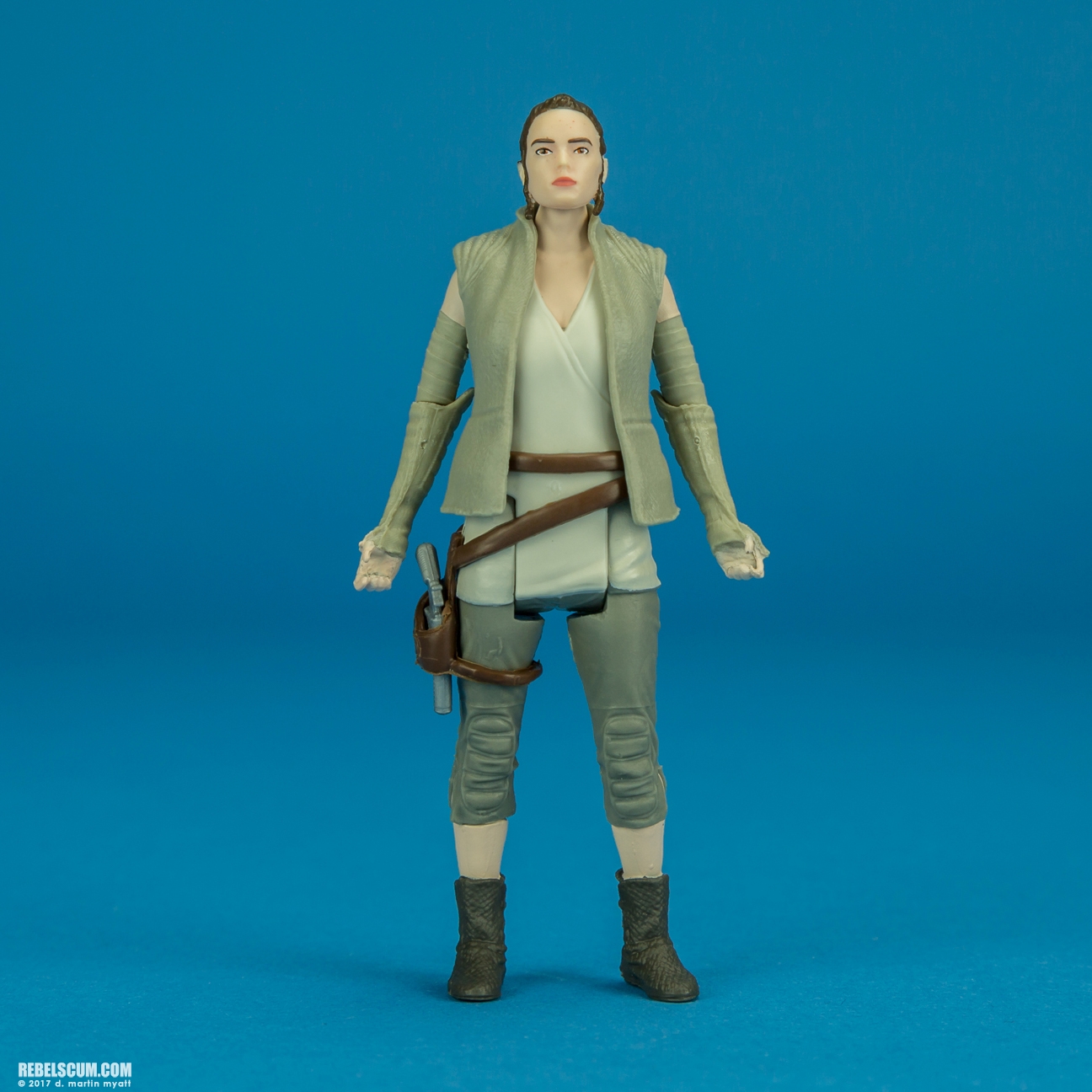 Rey-Island-Journey-The-Last-Jedi-Universe-Hasbro-005.jpg