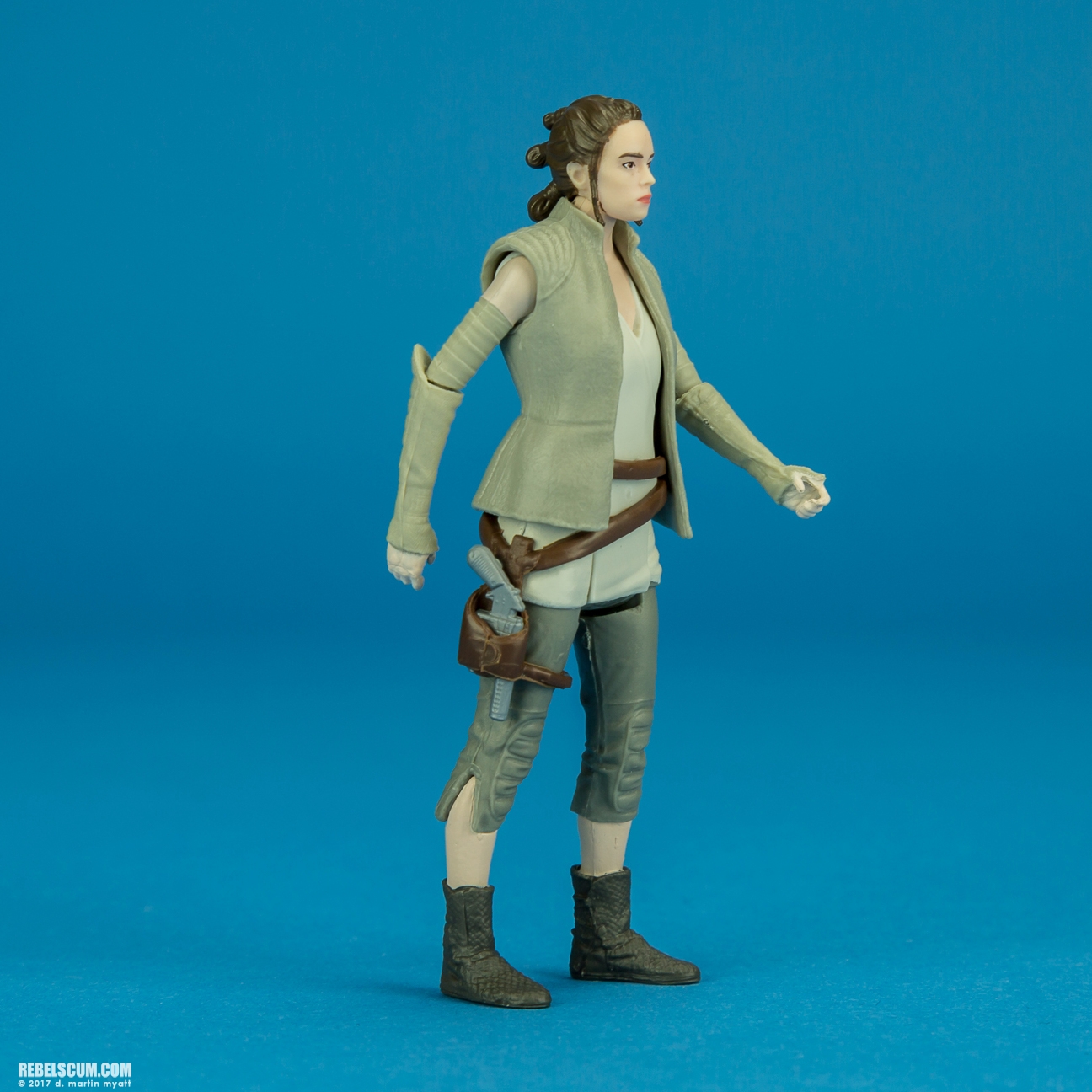 Rey-Island-Journey-The-Last-Jedi-Universe-Hasbro-006.jpg